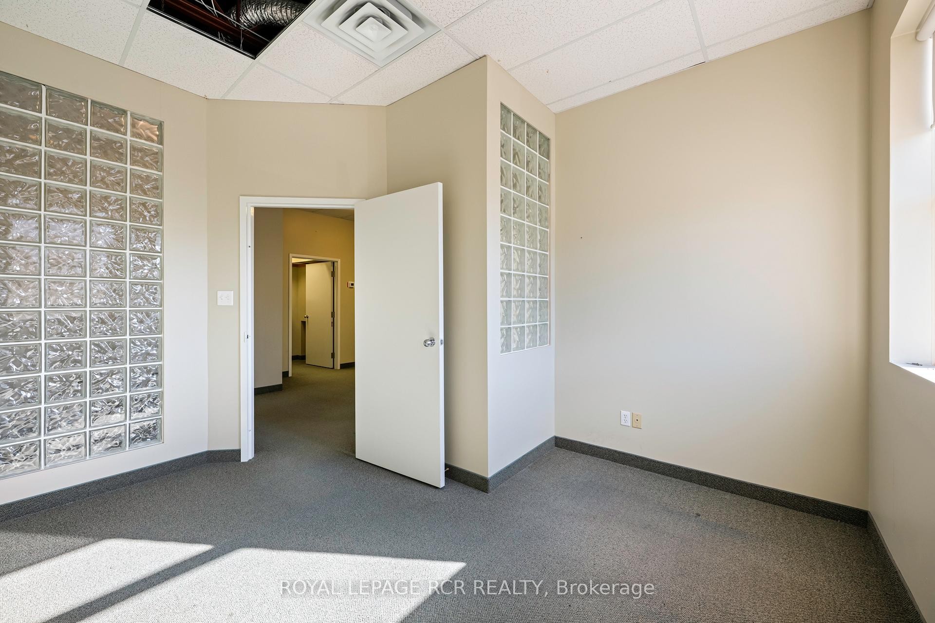 









190


Broadway

N/A, 205,
Orangeville,




ON
L9W 1K3

