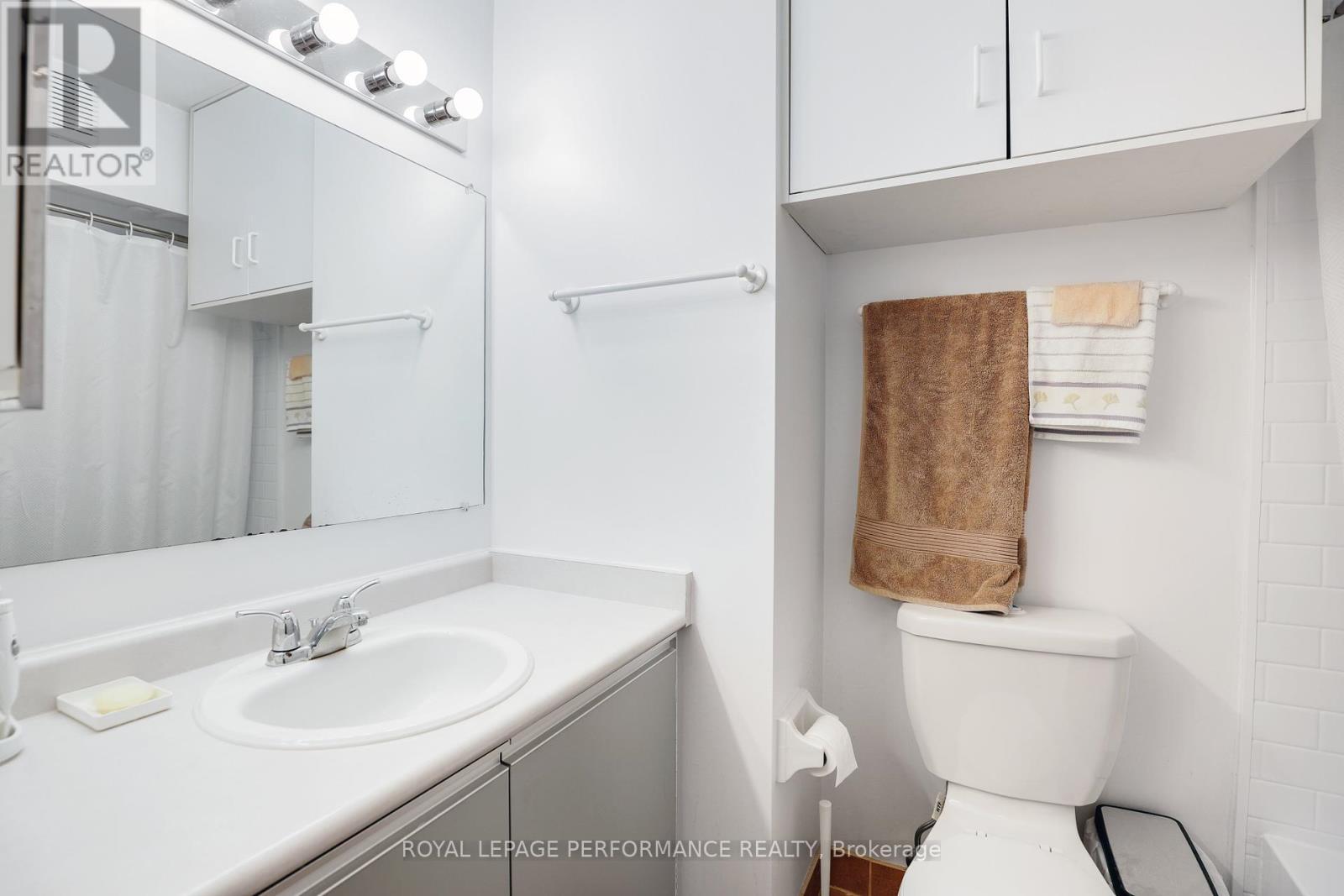 












412 - 280 BRITTANY DRIVE

,
Ottawa,




Ontario
K1K4M4

