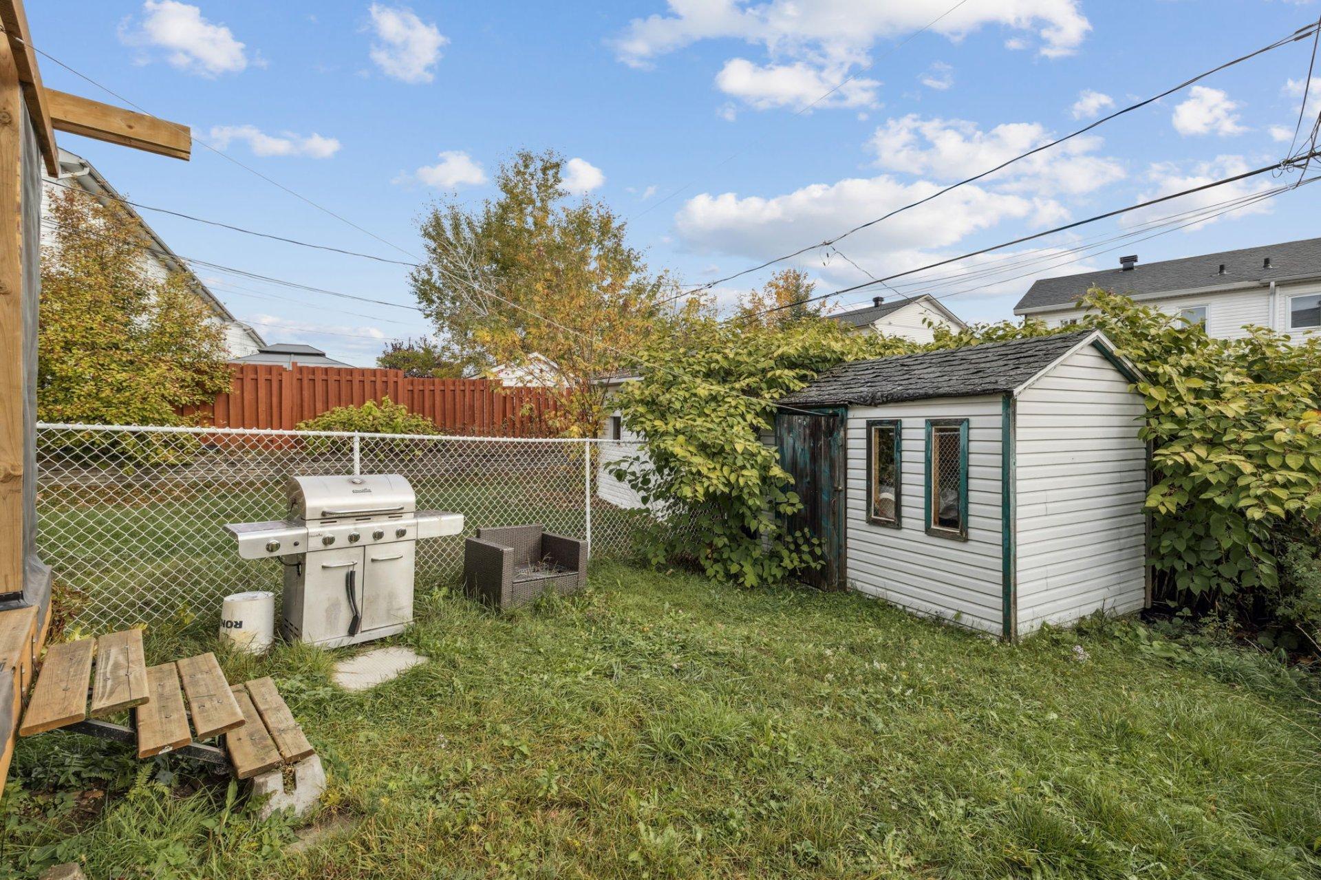 









266


Rue des Bouleaux

,
Gatineau (Masson-Angers),




QC
J8M2B3

