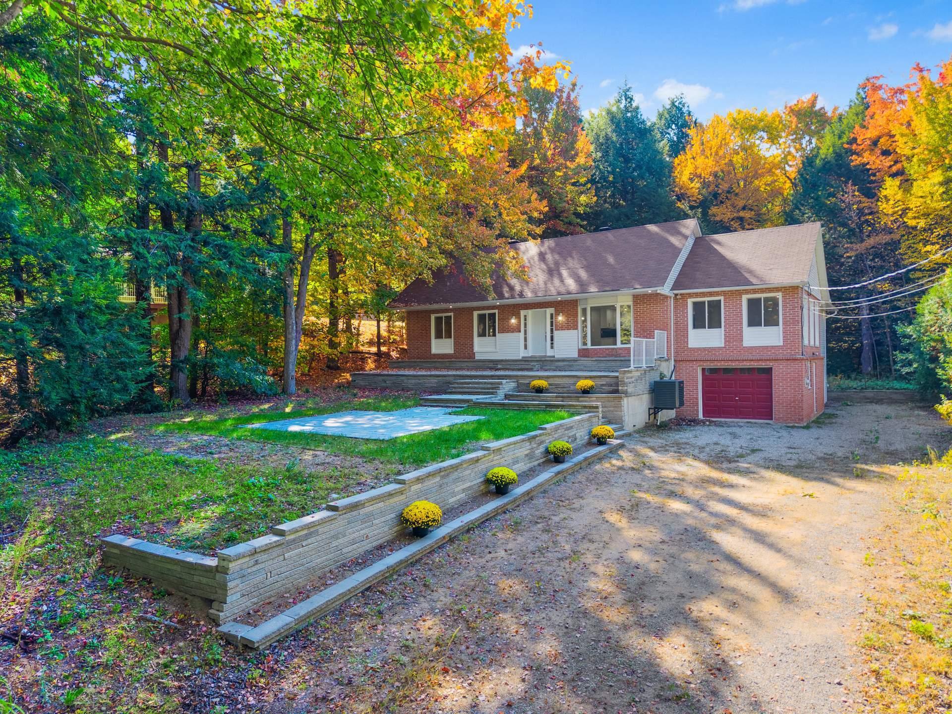 









3162Z


Rue Pine Tree

,
Saint-Lazare,




QC
J7T2J3

