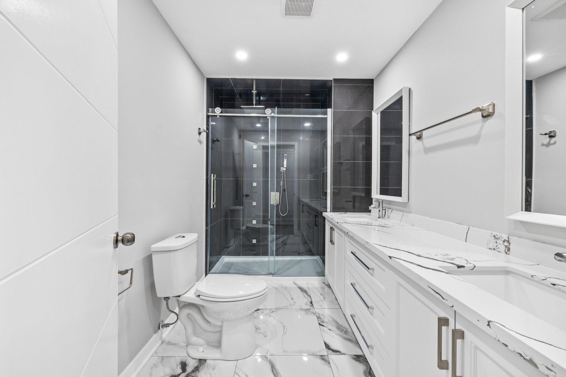 









3162Z


Rue Pine Tree

,
Saint-Lazare,




QC
J7T2J3

