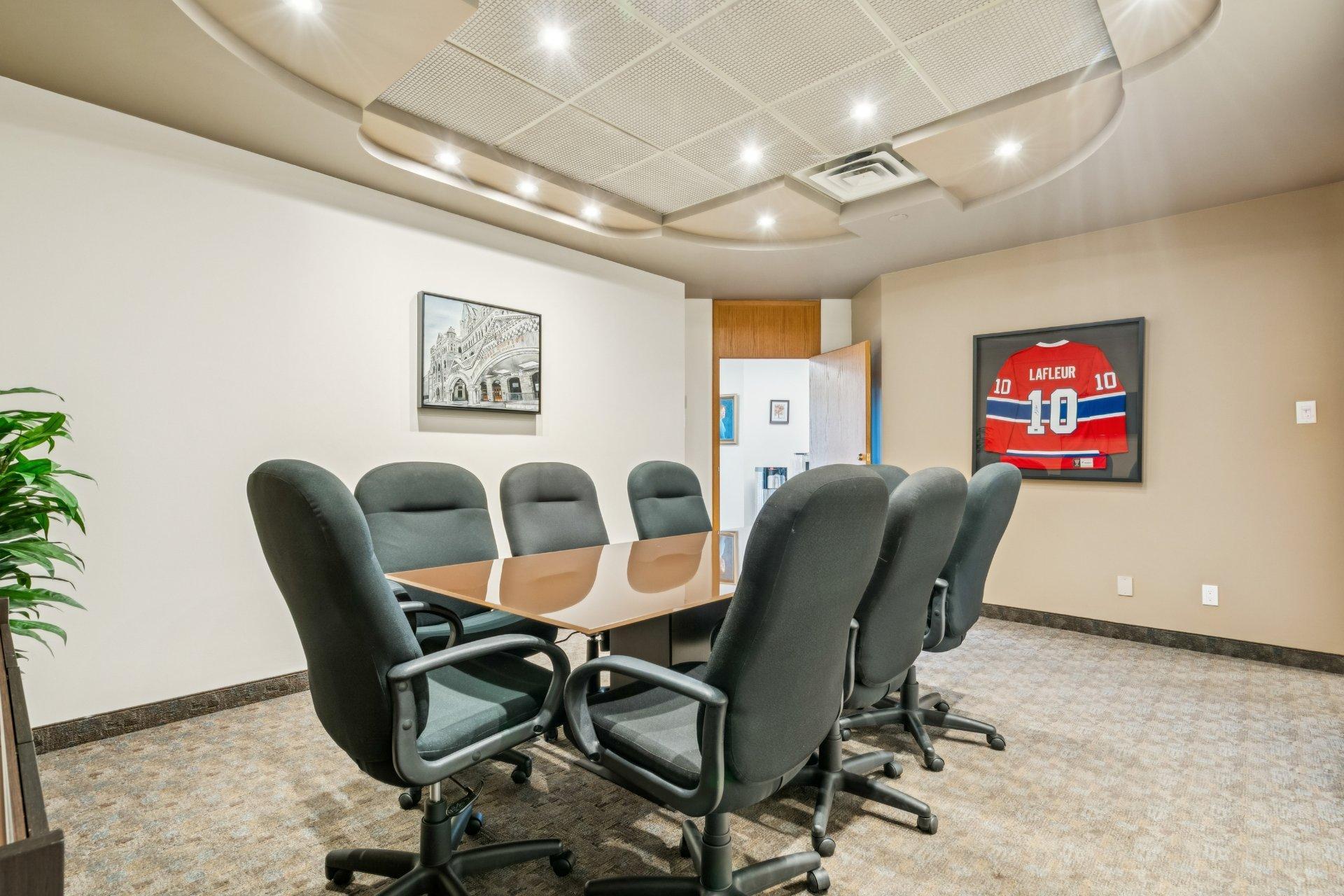 









70


Rue De La Barre

, 120,
Longueuil (Le Vieux-Longueuil),




QC
J4K5J3

