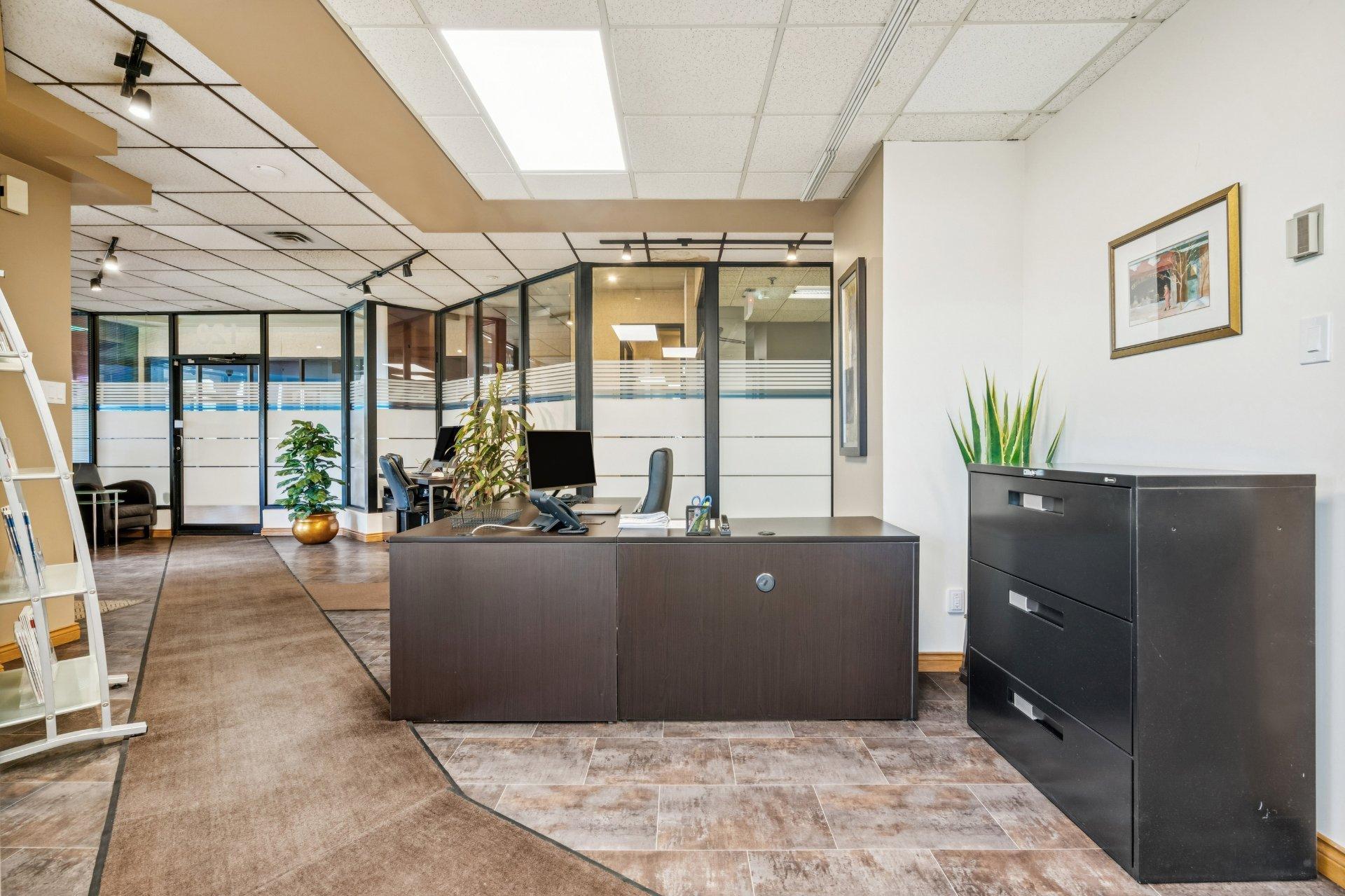 









70


Rue De La Barre

, 120,
Longueuil (Le Vieux-Longueuil),




QC
J4K5J3

