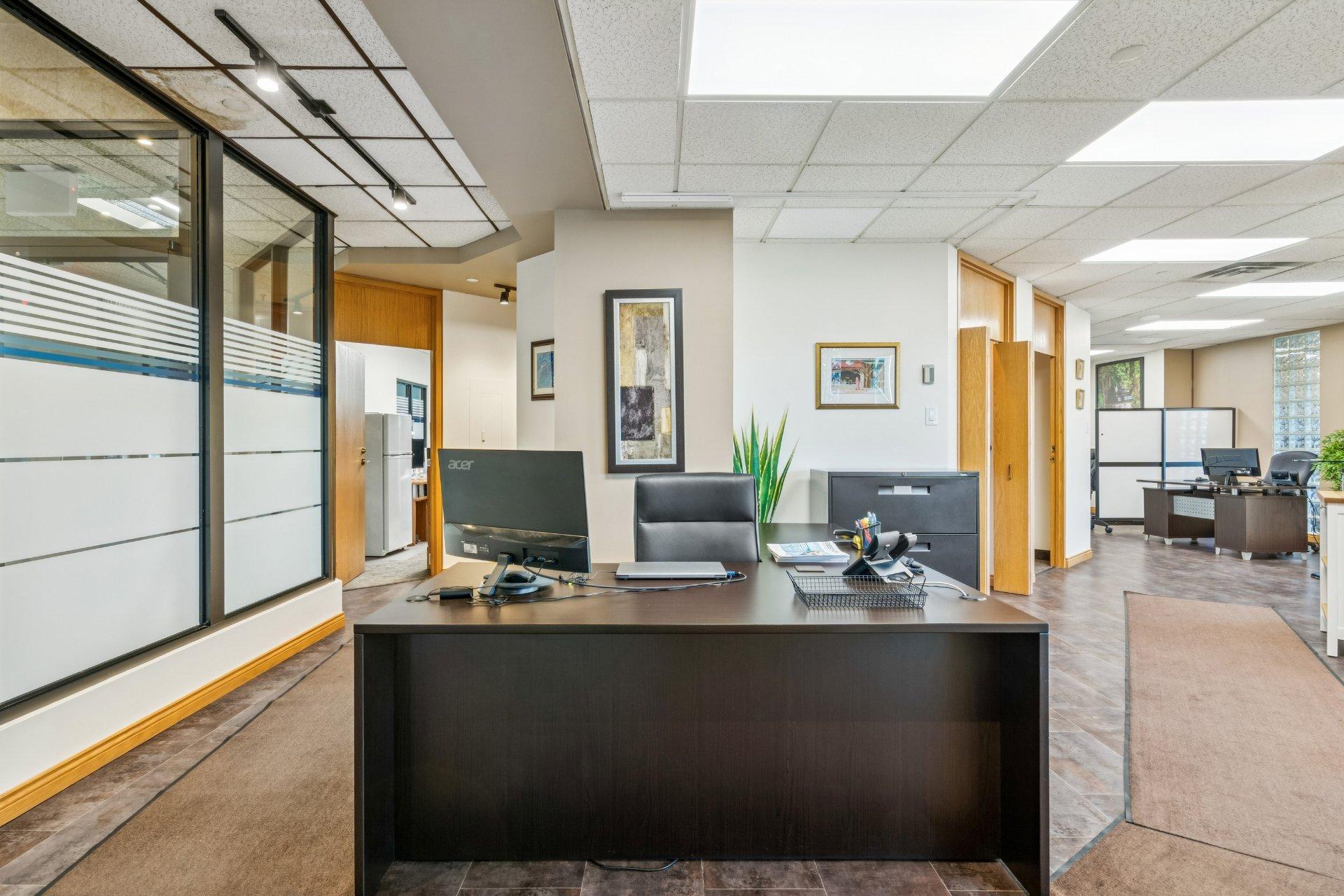 









70


Rue De La Barre

, 120,
Longueuil (Le Vieux-Longueuil),




QC
J4K5J3

