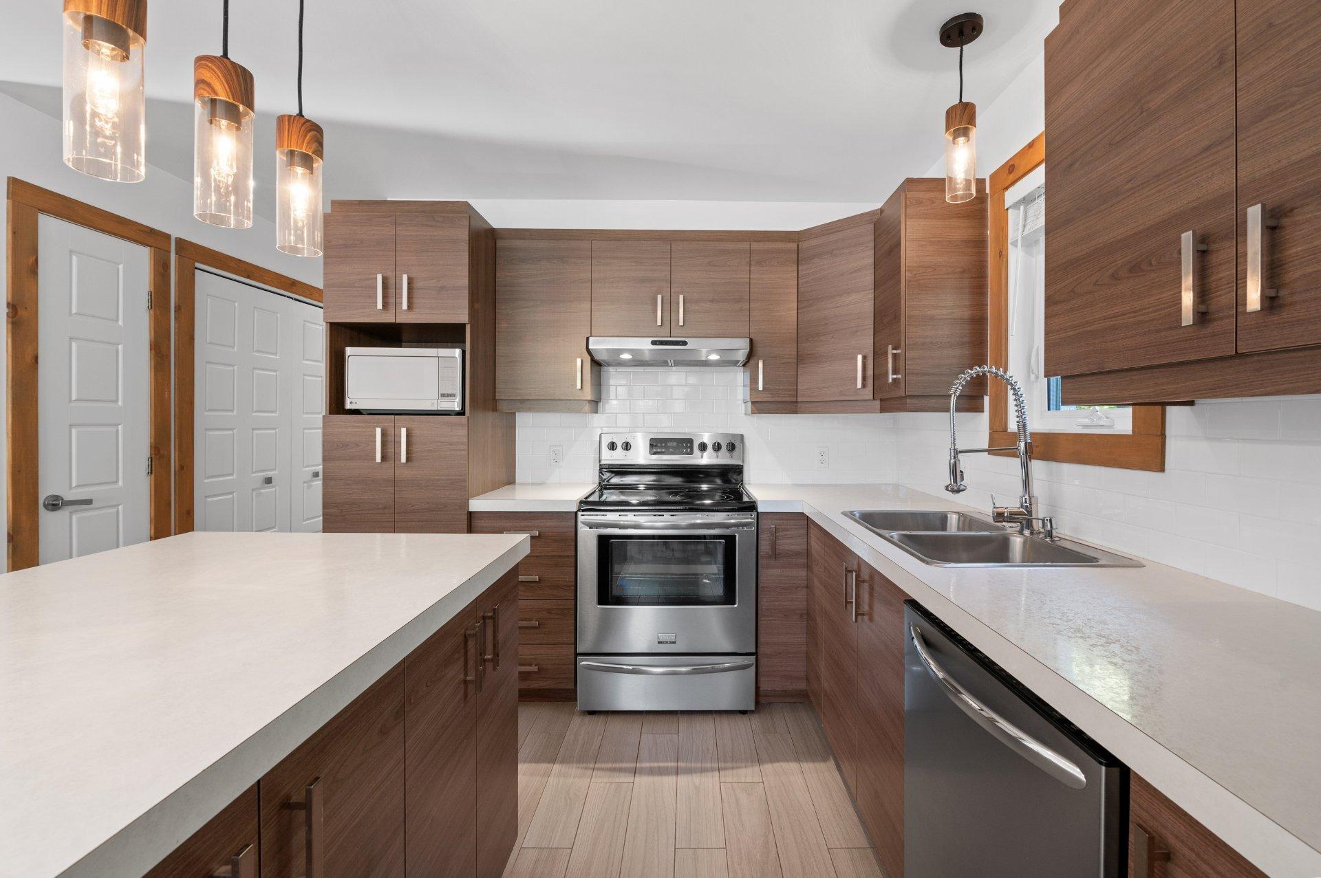 









6085


Mtée Beauvais

,
Val-Morin,




QC
J0T2R0

