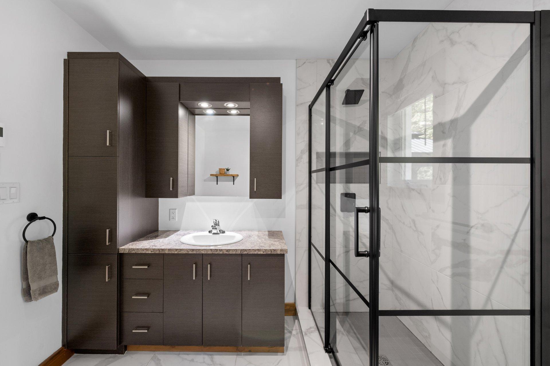 









6085


Mtée Beauvais

,
Val-Morin,




QC
J0T2R0

