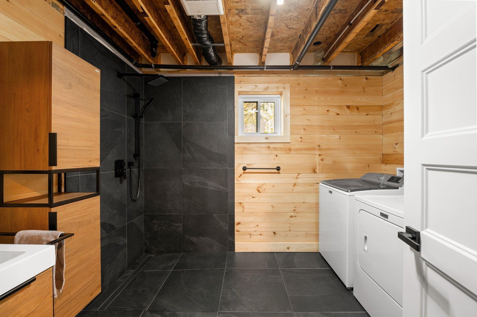 









6085


Mtée Beauvais

,
Val-Morin,




QC
J0T2R0

