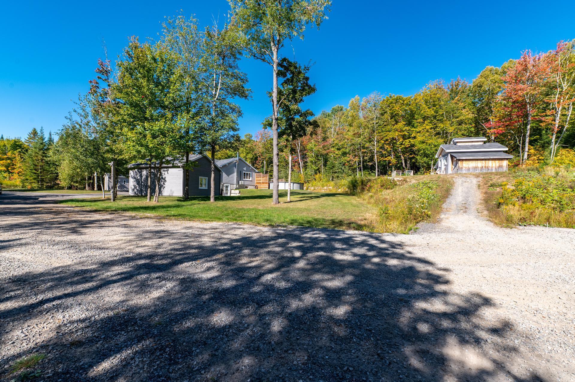 









6085


Mtée Beauvais

,
Val-Morin,




QC
J0T2R0

