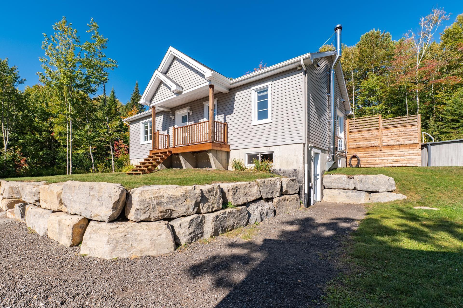 









6085


Mtée Beauvais

,
Val-Morin,




QC
J0T2R0

