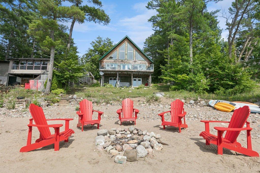 









327


Rue Thomas-Lefebvre

,
Mansfield-et-Pontefract,




QC
J0X1R0

