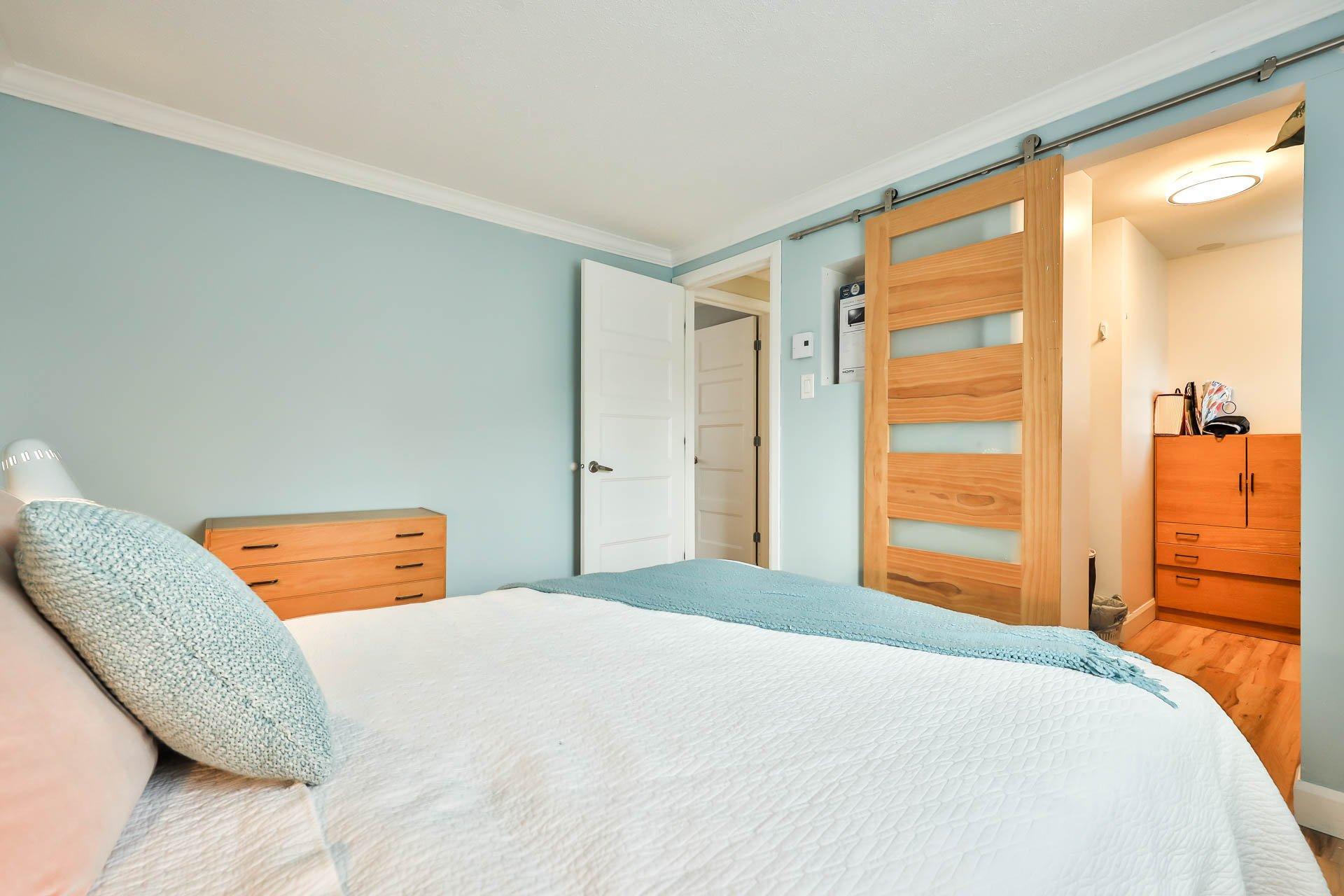 









229


Av. du Vallon

,
Gatineau (Aylmer),




QC
J9J1N9

