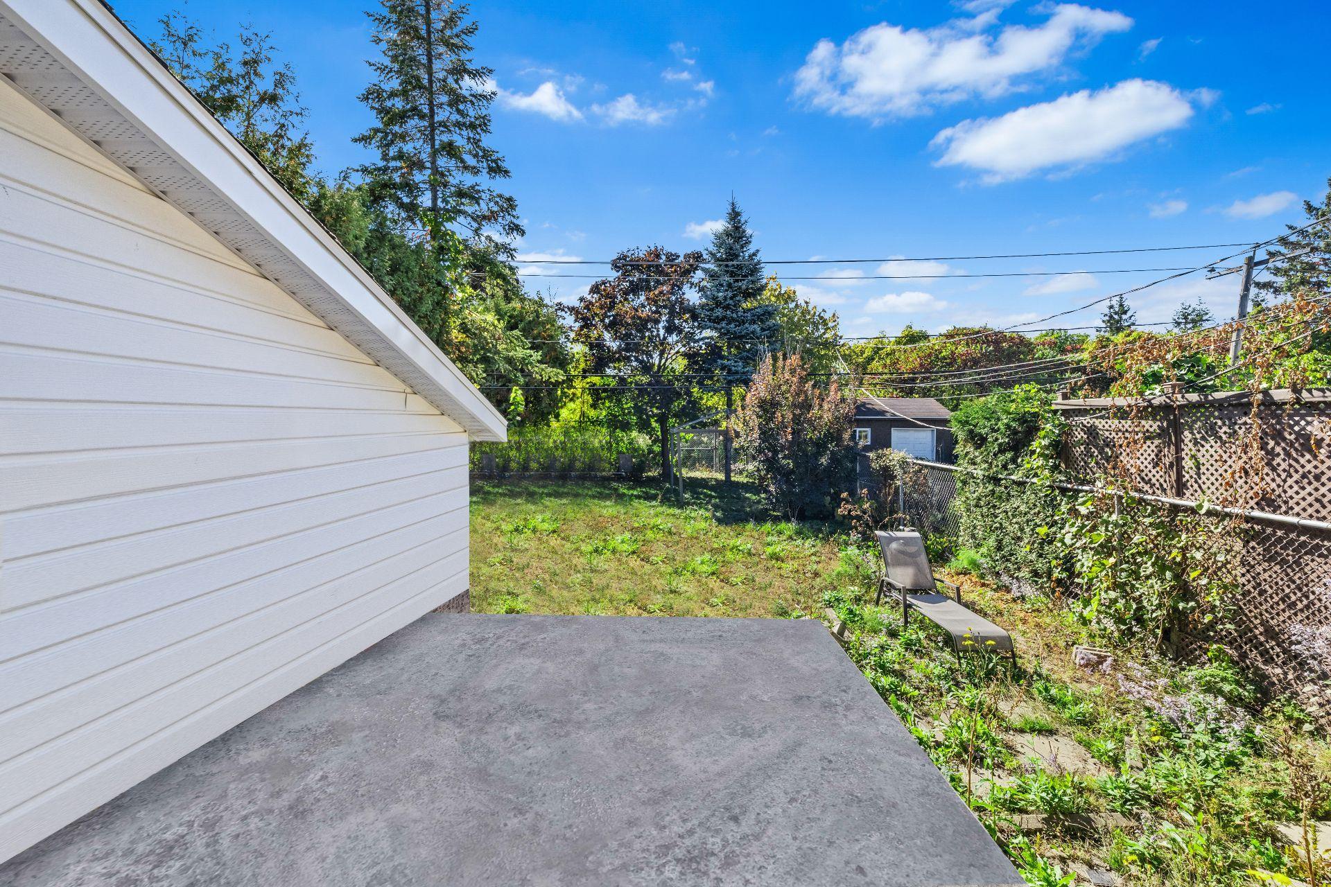 









2020


Rue de Tripoli

,
Laval (Chomedey),




QC
H7M4M1

