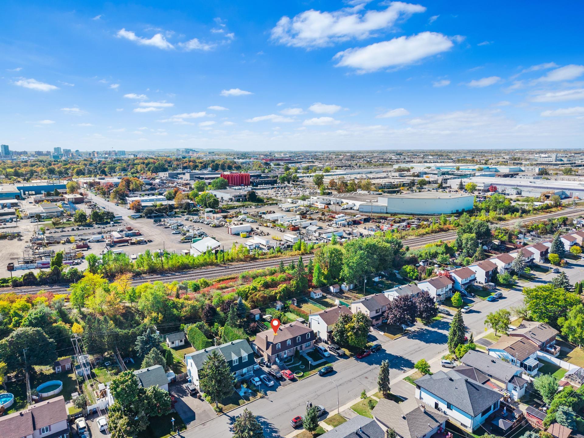 









2020


Rue de Tripoli

,
Laval (Chomedey),




QC
H7M4M1


