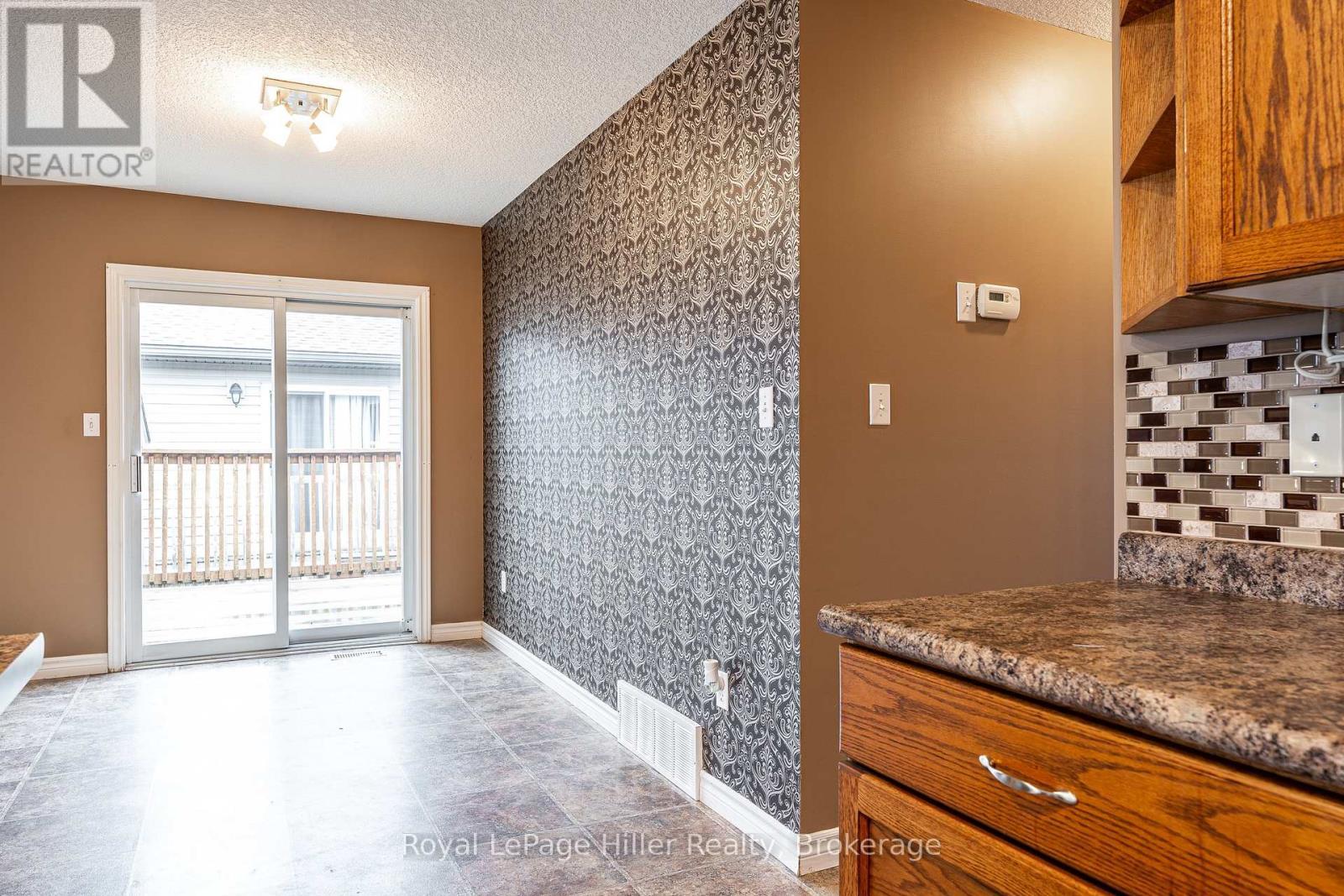 












73 PARK LANE

,
West Perth (Mitchell),




Ontario
N0K1N0

