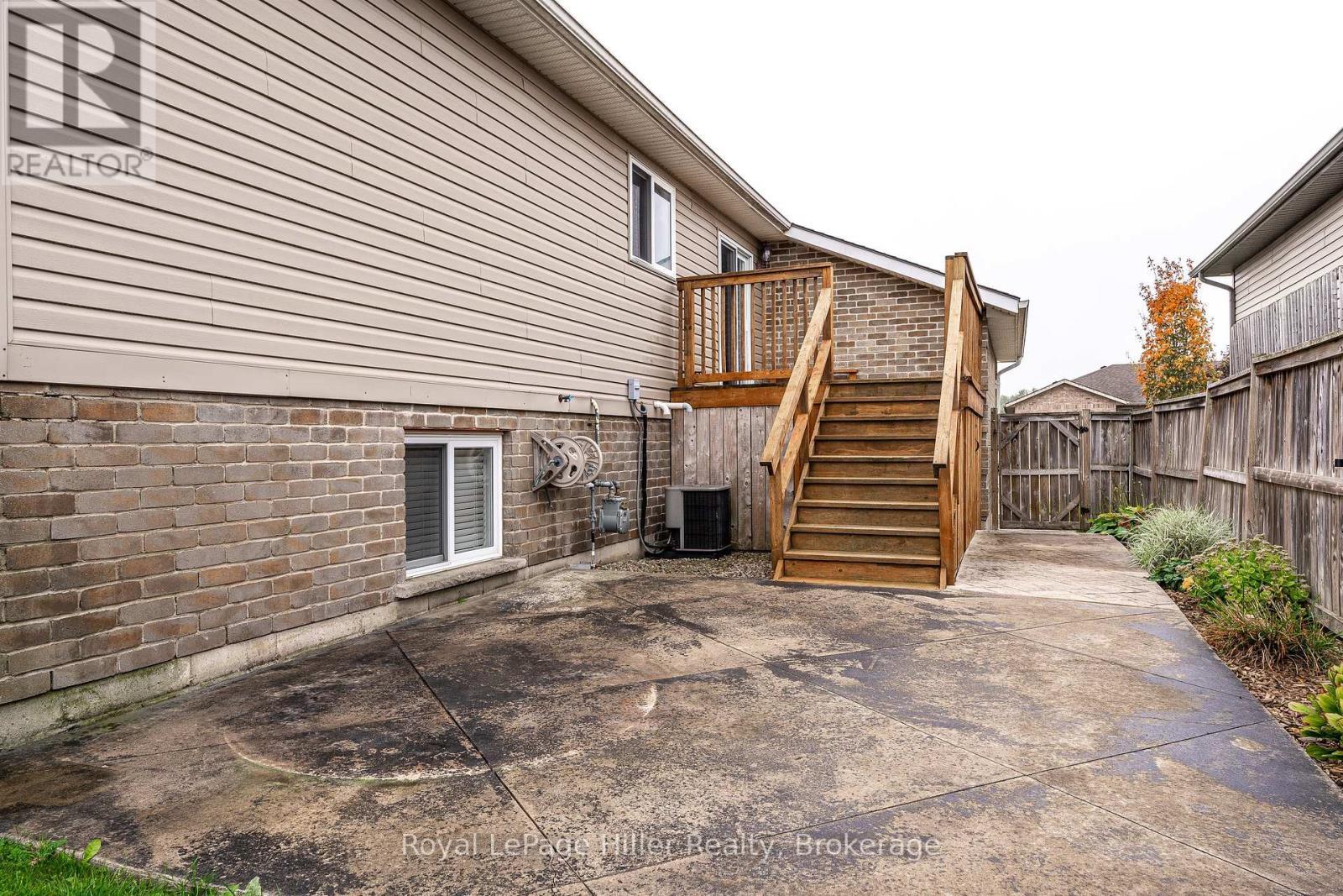 












73 PARK LANE

,
West Perth (Mitchell),




Ontario
N0K1N0

