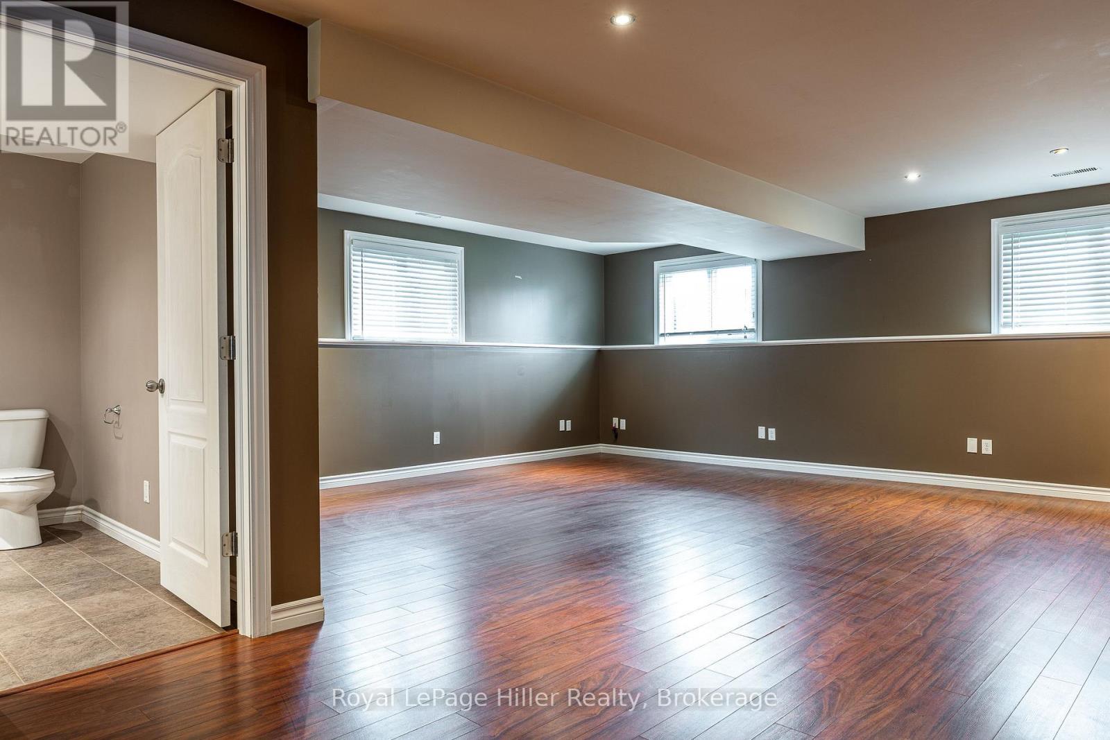 












73 PARK LANE

,
West Perth (Mitchell),




Ontario
N0K1N0

