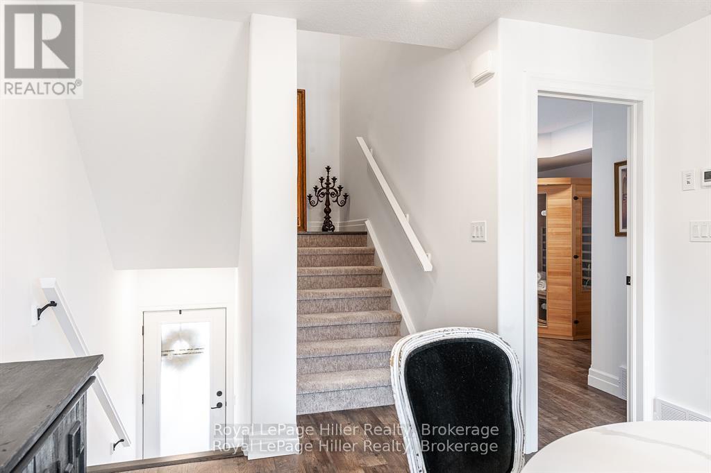 












7 - 3192 VIVIAN LINE 37 LINE

,
Stratford,




Ontario
N5A0J8

