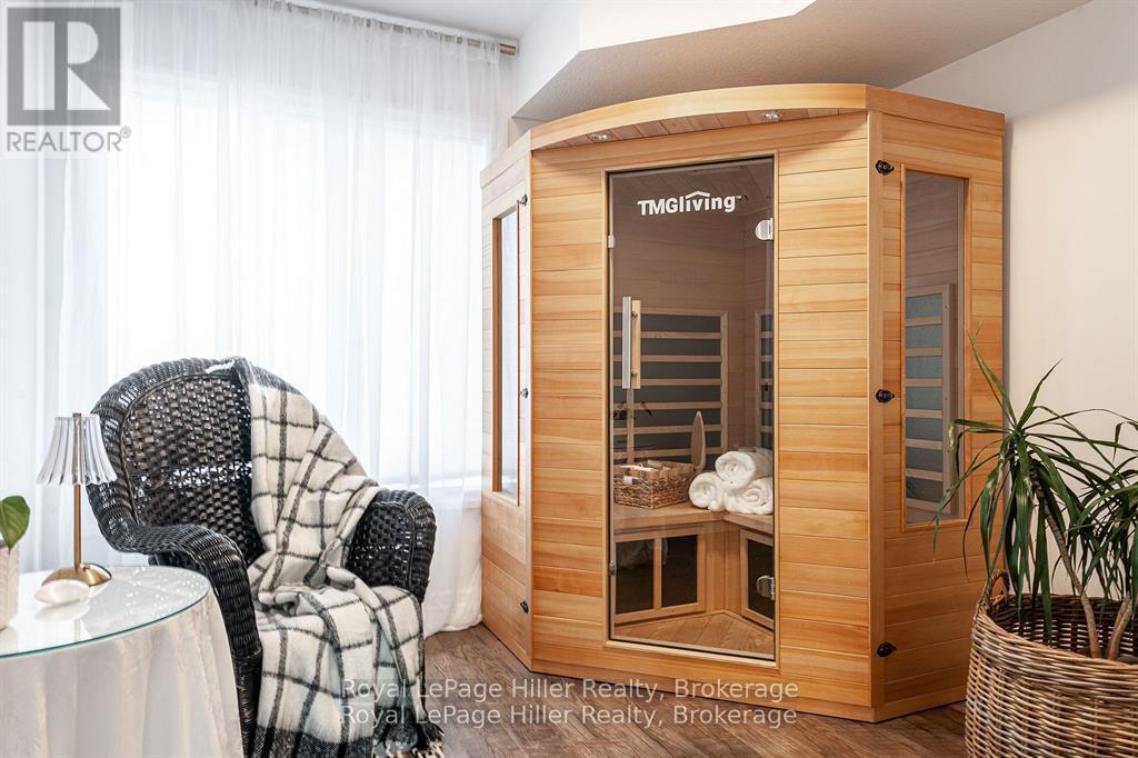 












7 - 3192 VIVIAN LINE 37 LINE

,
Stratford,




Ontario
N5A0J8

