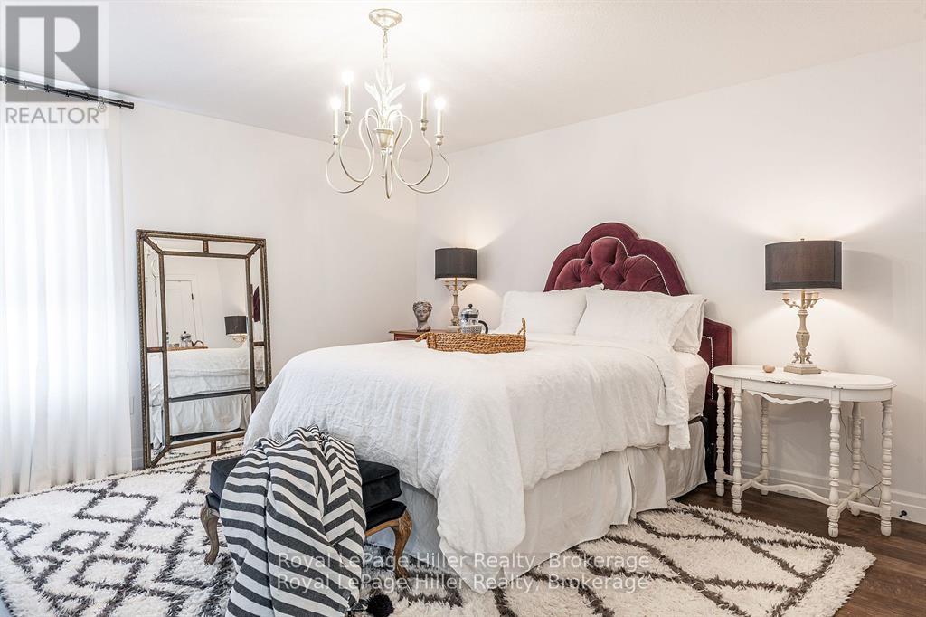 












7 - 3192 VIVIAN LINE 37 LINE

,
Stratford,




Ontario
N5A0J8

