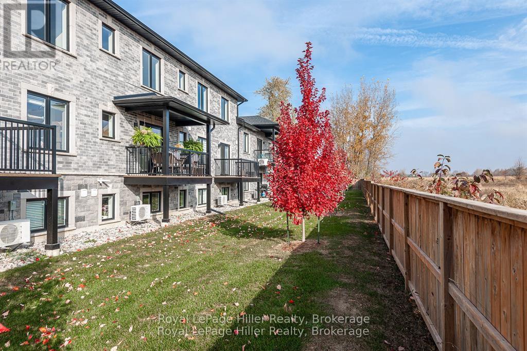 












7 - 3192 VIVIAN LINE 37 LINE

,
Stratford,




Ontario
N5A0J8

