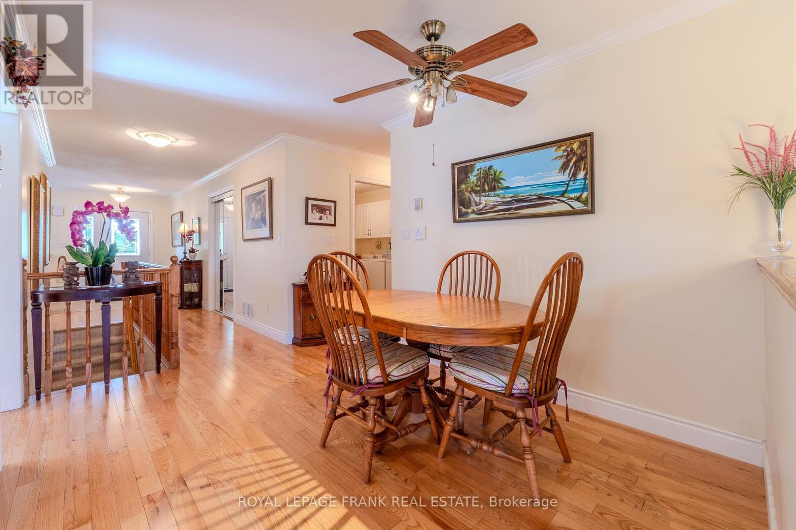 












15 SELENA STREET

,
Kawartha Lakes (Lindsay),




Ontario
K9V0B5

