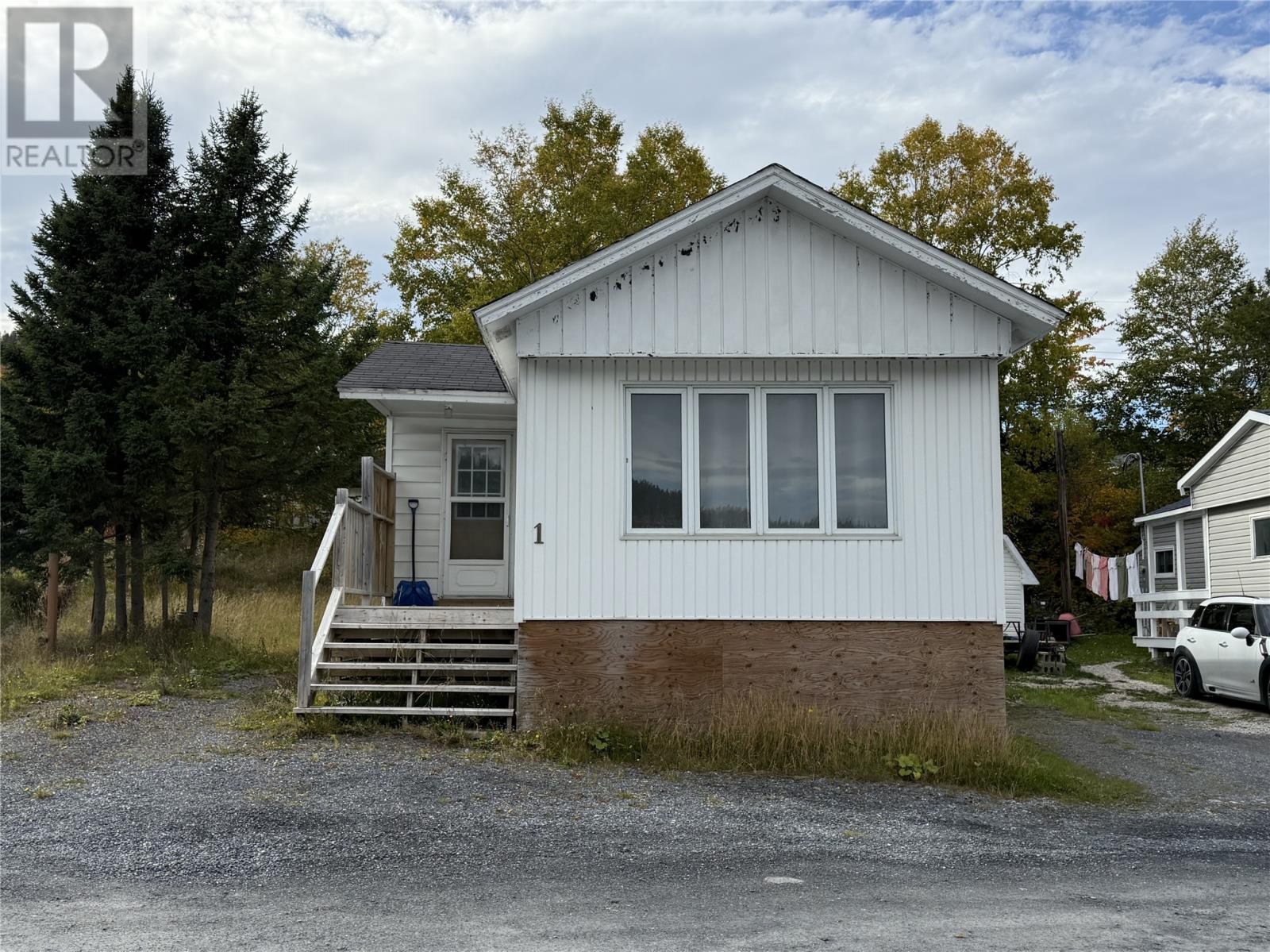 












1 Ridgewood Avenue

,
Corner Brook,




Newfoundland & Labrador
A2H6L7

