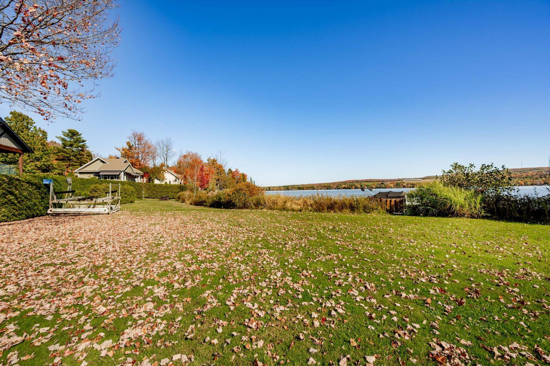 









473


Rue Bordeleau

,
Magog,




QC
J1X0M9

