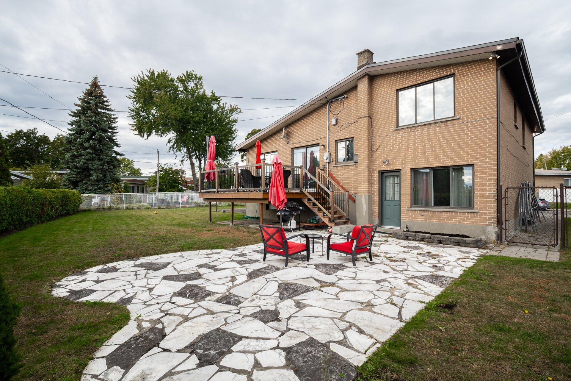 









1438


Rue Franklin

,
Laval (Chomedey),




QC
H7W1K6


