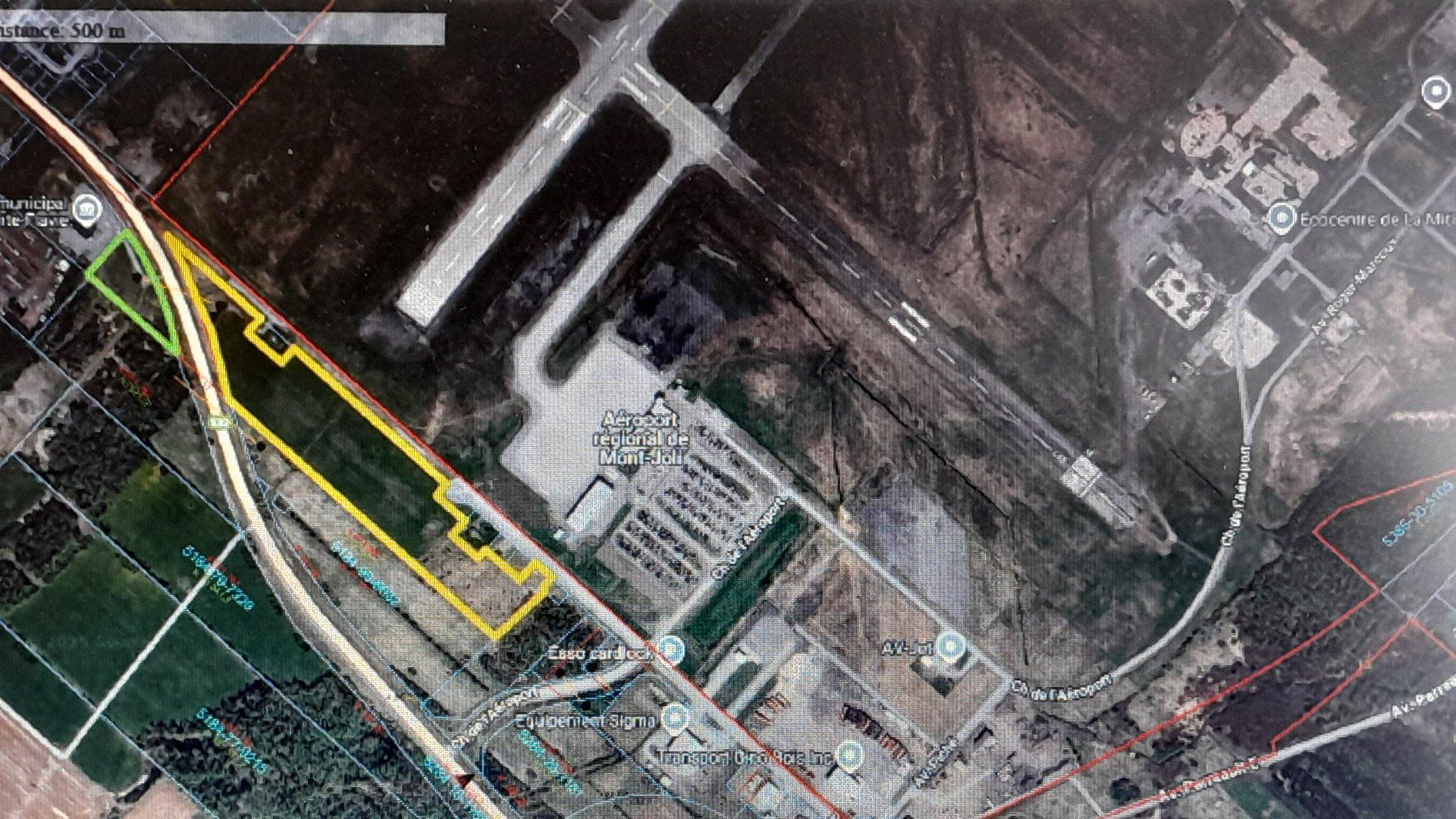 












Route de l'Aéroport

,
Sainte-Flavie,







QC
G0J2L0

