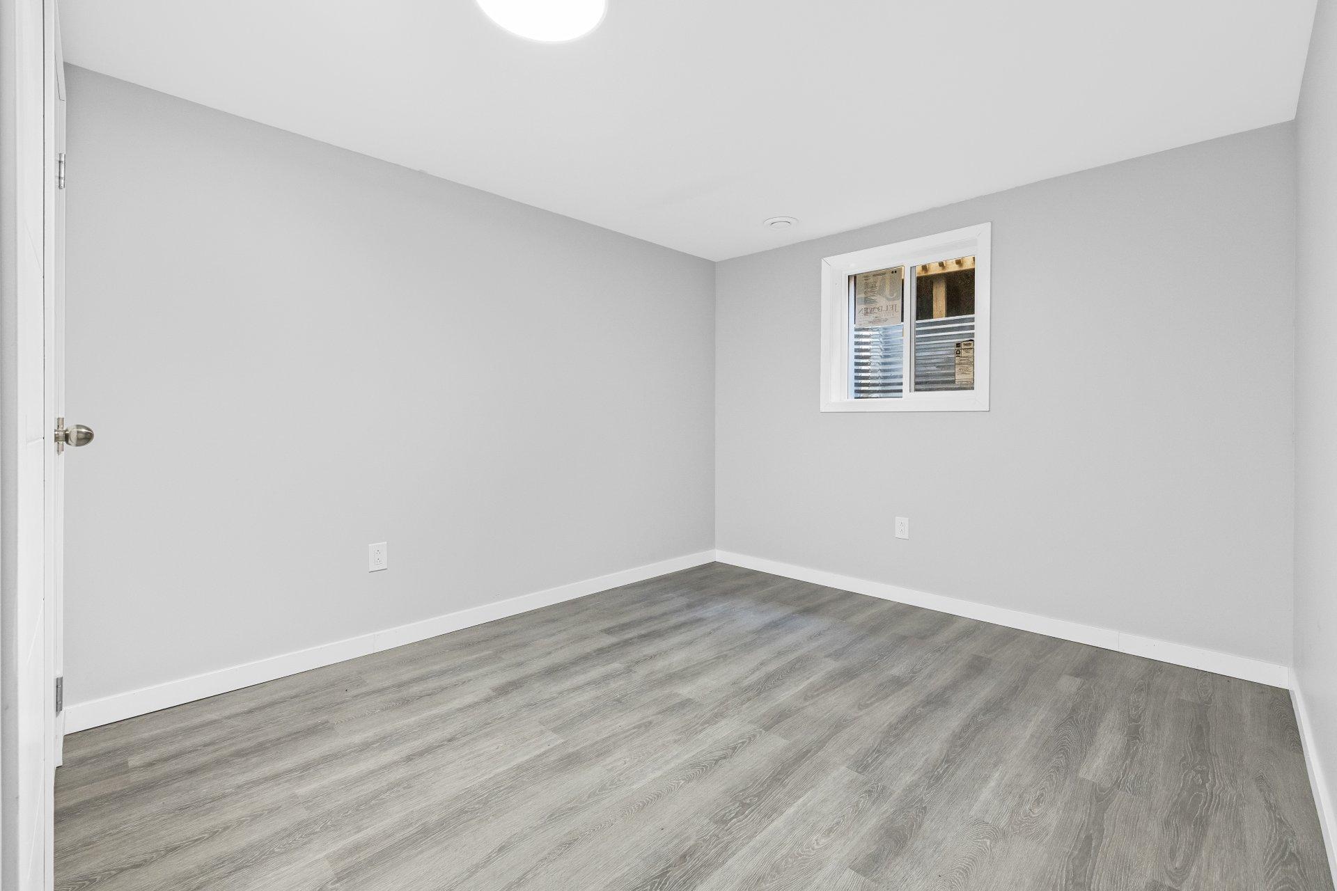 









3162


Rue Pine Tree

,
Saint-Lazare,




QC
J7T2J3

