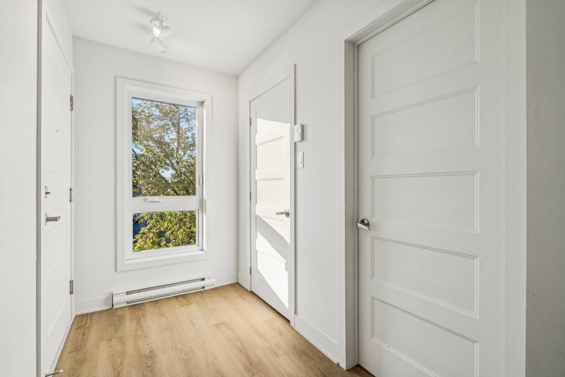 









6


Av. du Parc

, 5,
Salaberry-de-Valleyfield,




QC
J6T2H8


