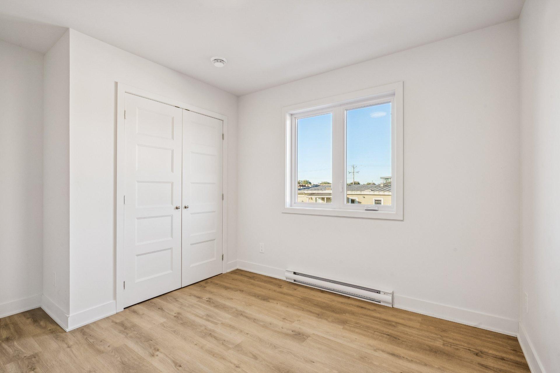 









6


Av. du Parc

, 5,
Salaberry-de-Valleyfield,




QC
J6T2H8


