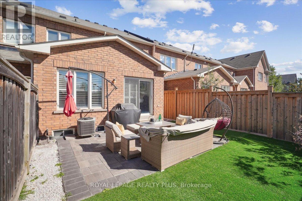 












248 DUNCAN LANE

,
Milton,




Ontario
L9T7A8

