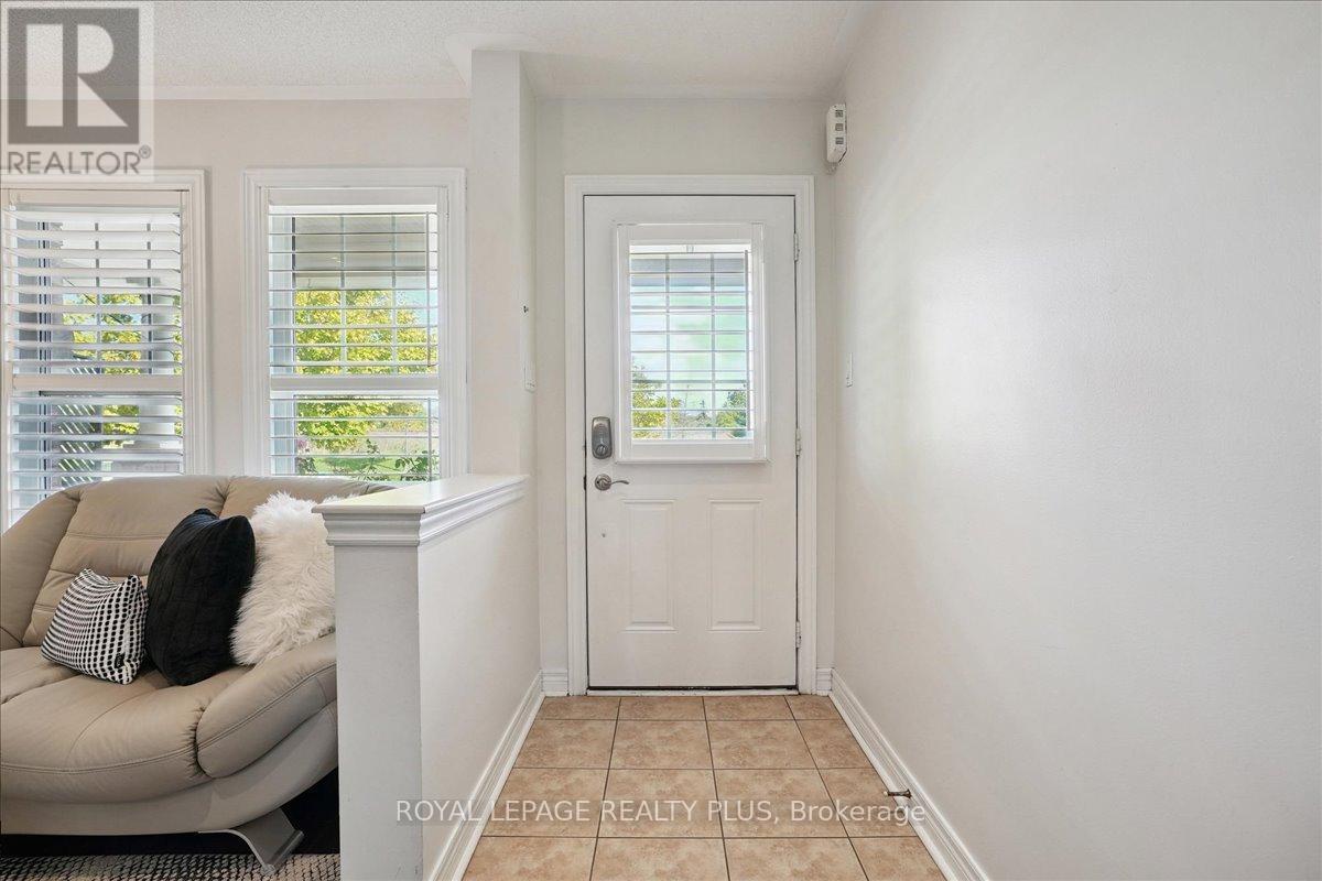 












248 DUNCAN LANE

,
Milton,




Ontario
L9T7A8

