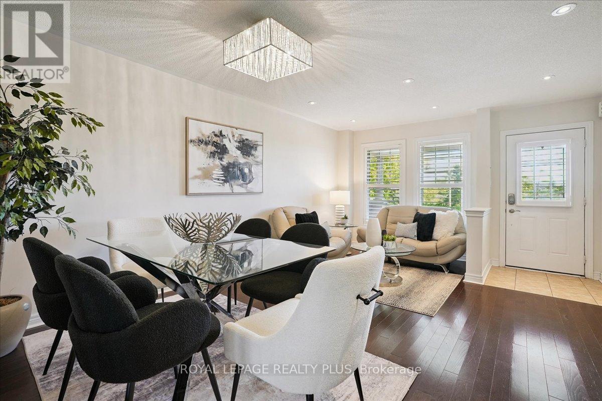 












248 DUNCAN LANE

,
Milton,




Ontario
L9T7A8

