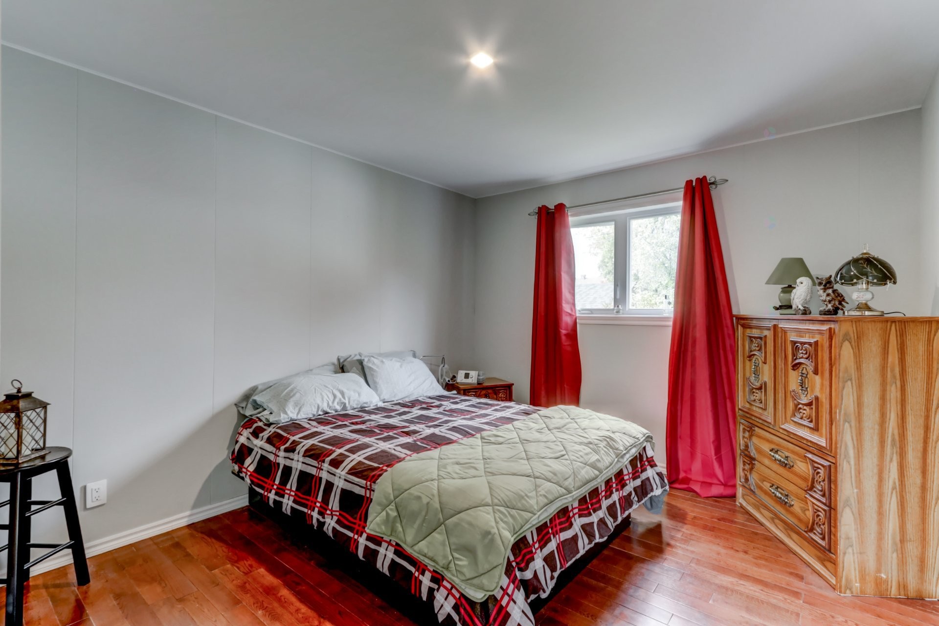 









17


Carré Rémi

,
Blainville,




QC
J7C2V4

