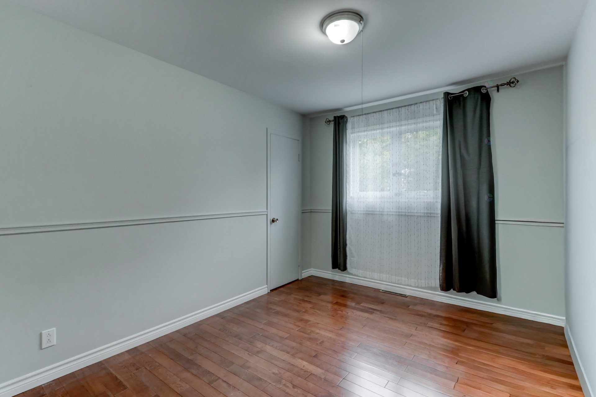 









17


Carré Rémi

,
Blainville,




QC
J7C2V4

