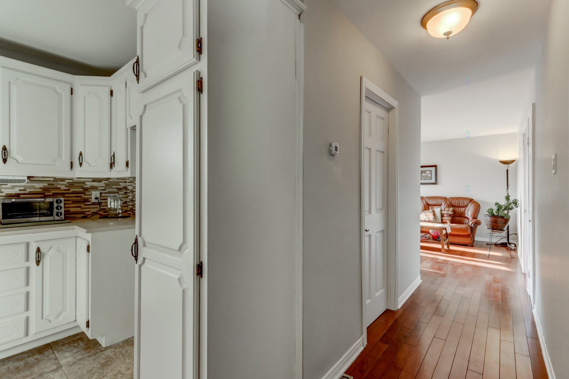 









17


Carré Rémi

,
Blainville,




QC
J7C2V4

