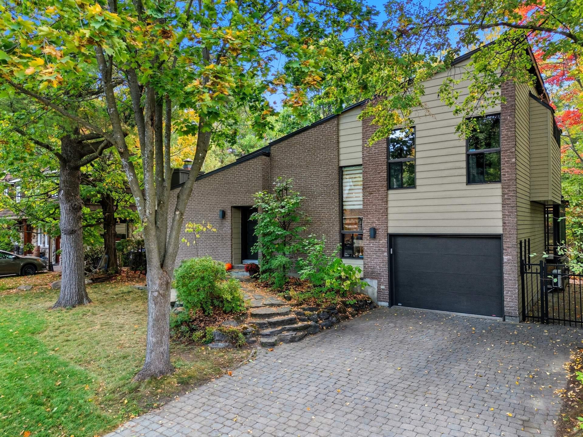 









502


Rue Tailhandier

,
Saint-Bruno-de-Montarville,




QC
J3V4V2


