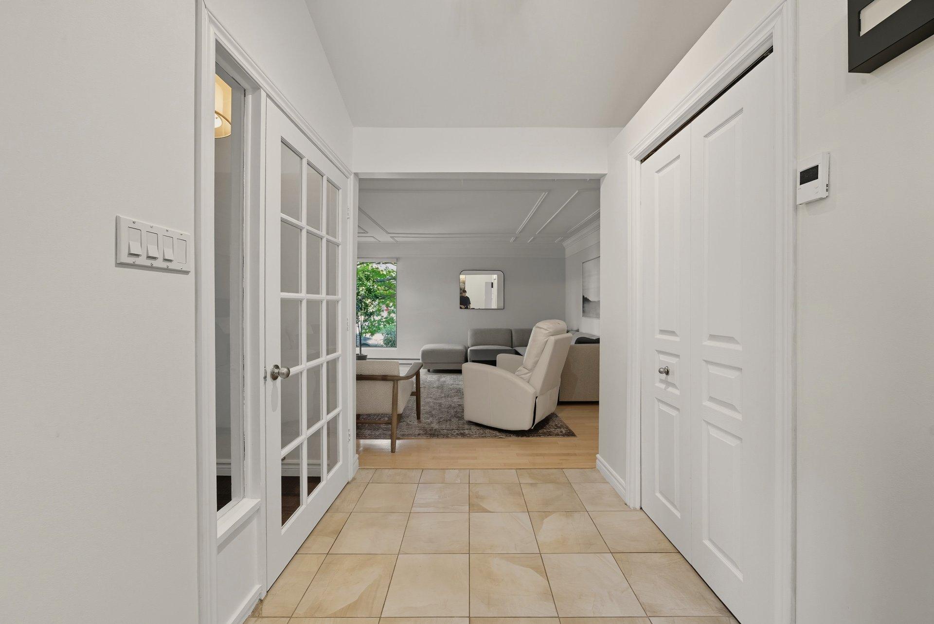 









502


Rue Tailhandier

,
Saint-Bruno-de-Montarville,




QC
J3V4V2

