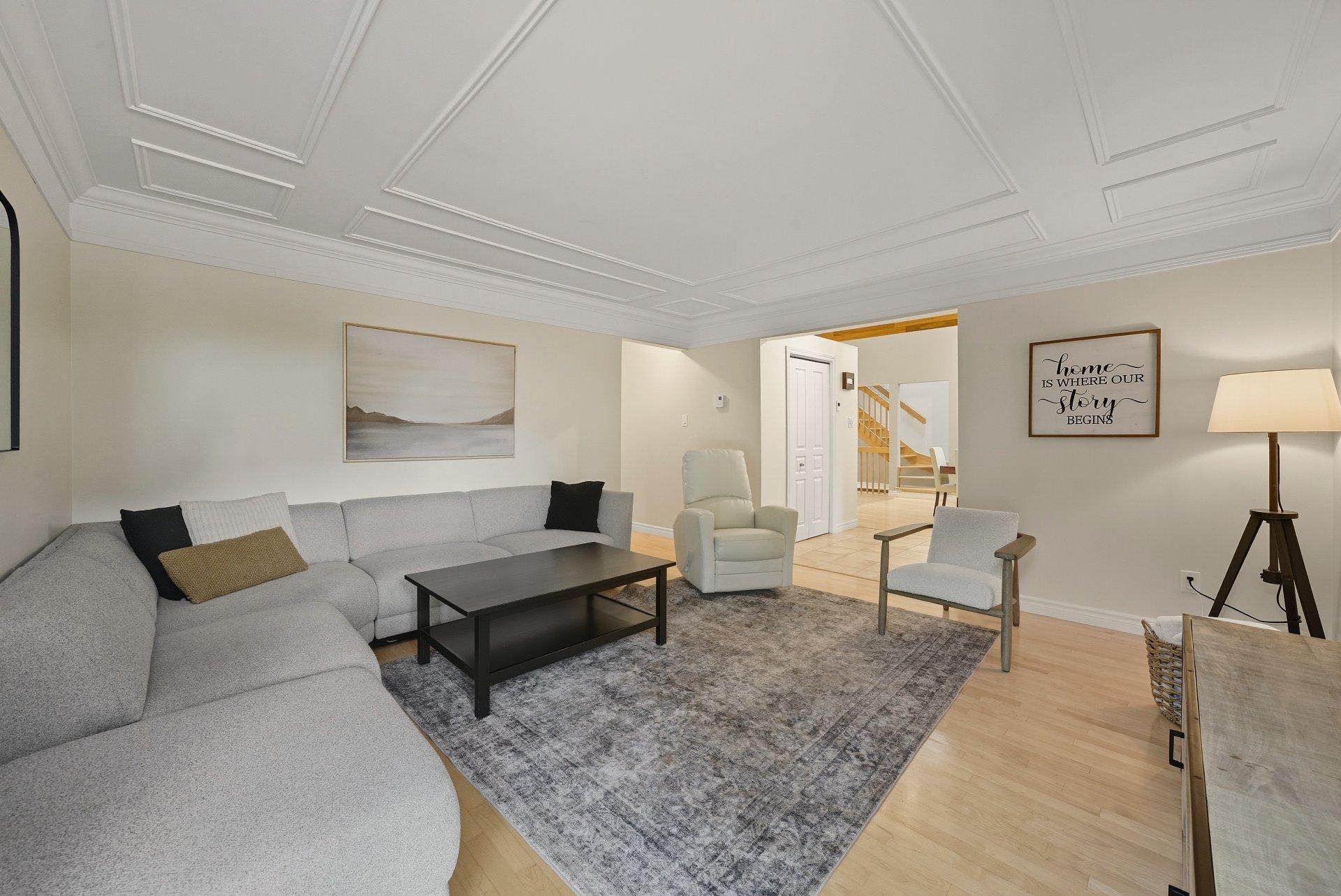 









502


Rue Tailhandier

,
Saint-Bruno-de-Montarville,




QC
J3V4V2

