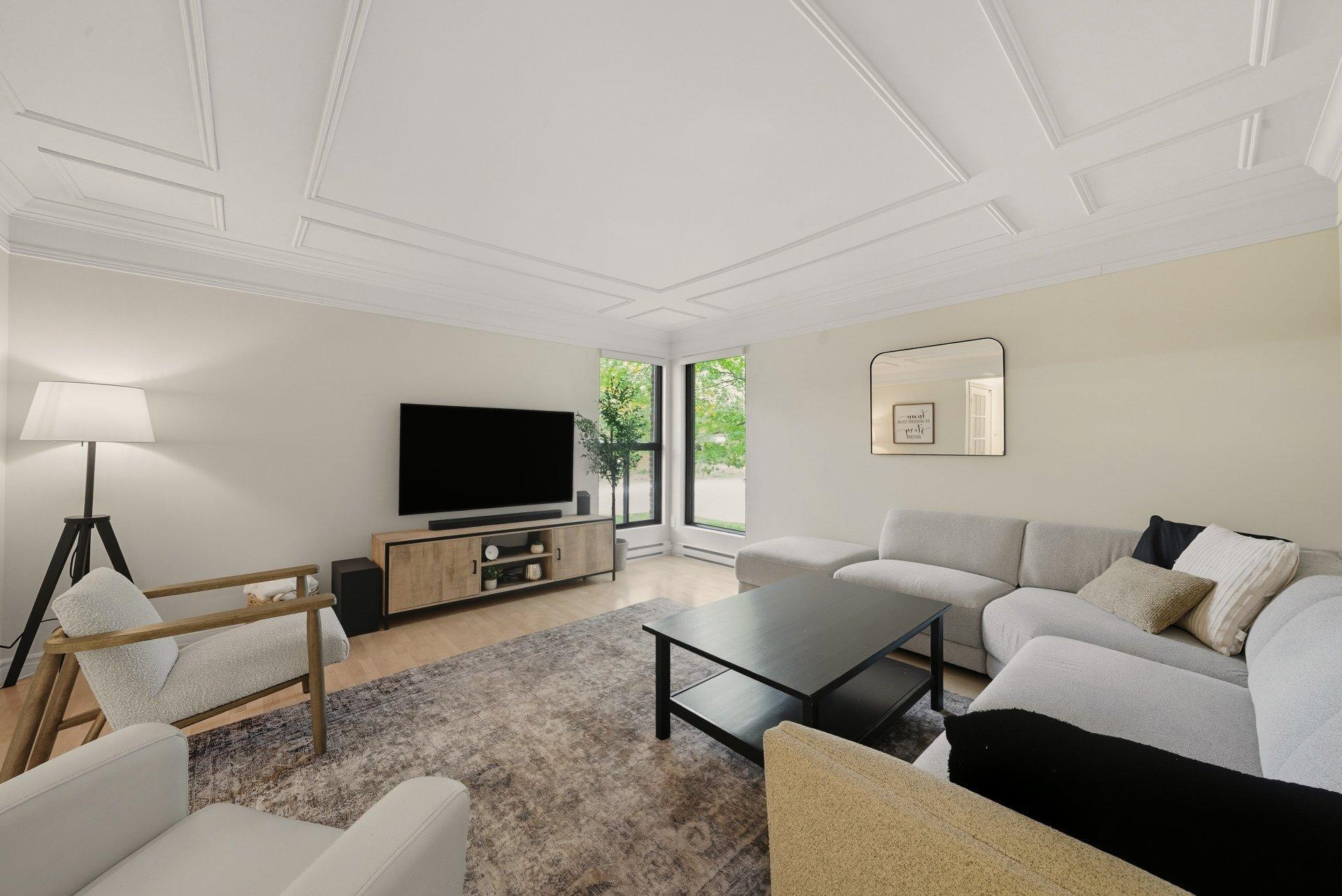 









502


Rue Tailhandier

,
Saint-Bruno-de-Montarville,




QC
J3V4V2

