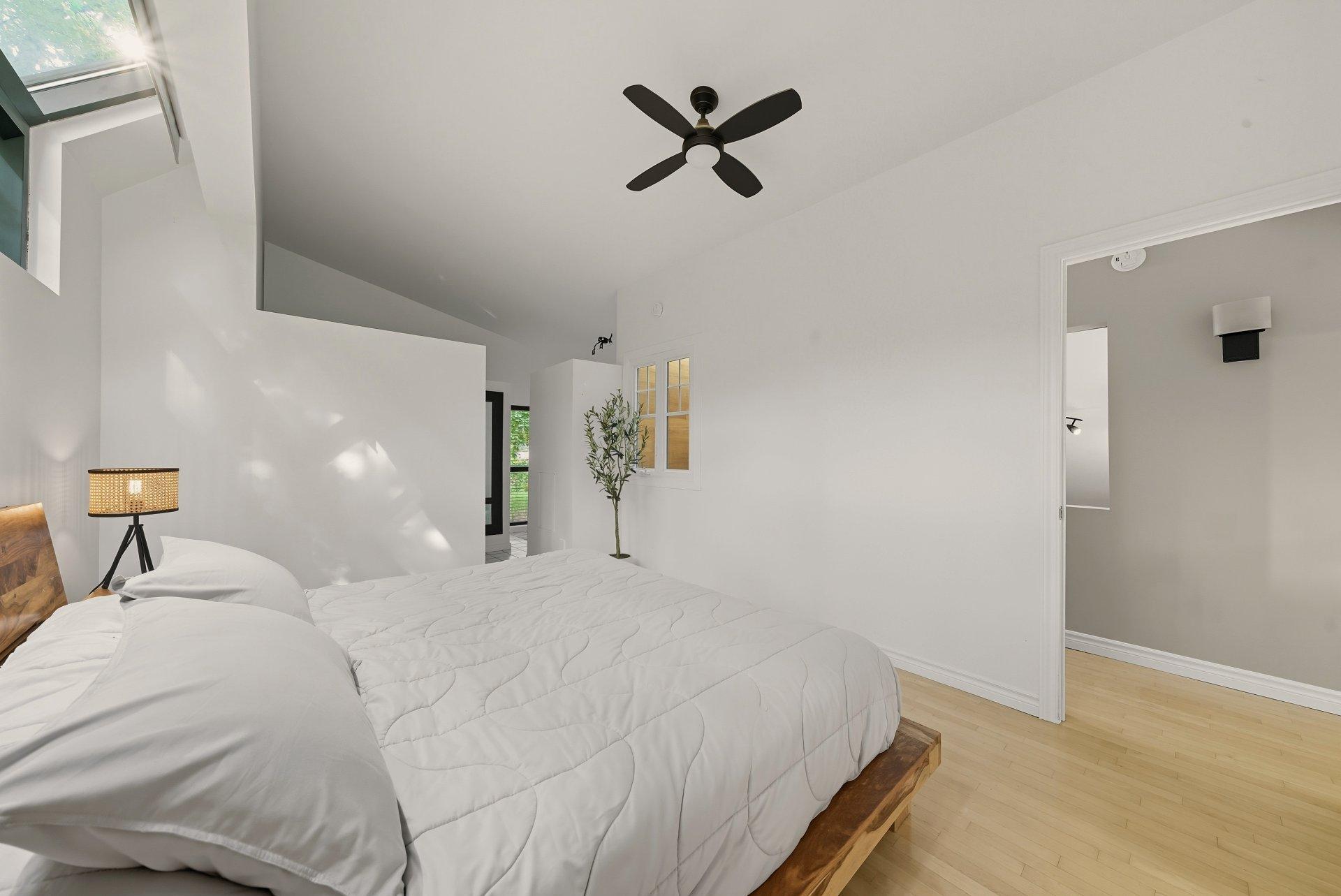 









502


Rue Tailhandier

,
Saint-Bruno-de-Montarville,




QC
J3V4V2

