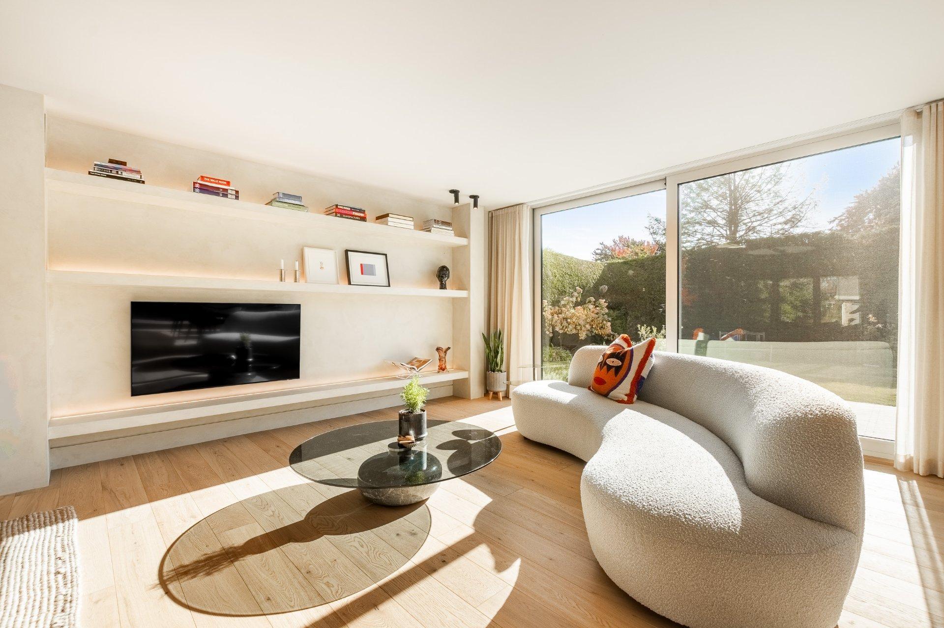 









2085


Rue de la Régence

,
Saint-Bruno-de-Montarville,




QC
J3V4B8

