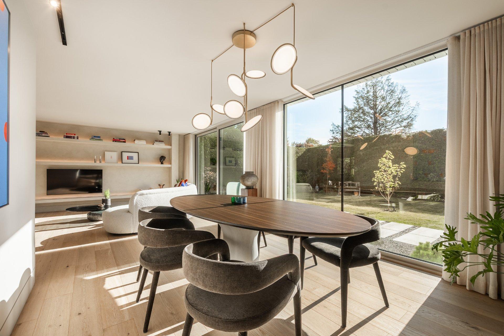 









2085


Rue de la Régence

,
Saint-Bruno-de-Montarville,




QC
J3V4B8

