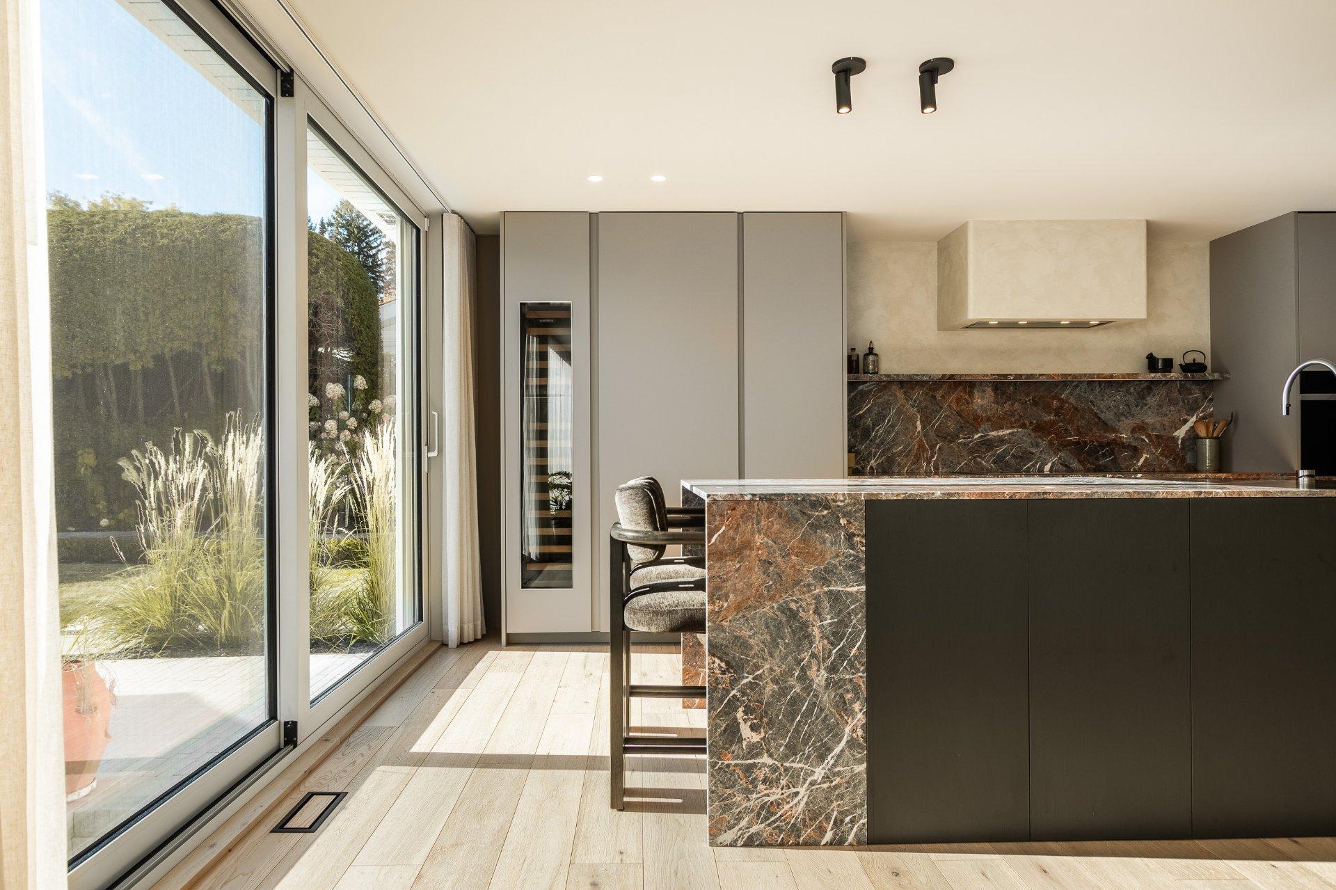 









2085


Rue de la Régence

,
Saint-Bruno-de-Montarville,




QC
J3V4B8

