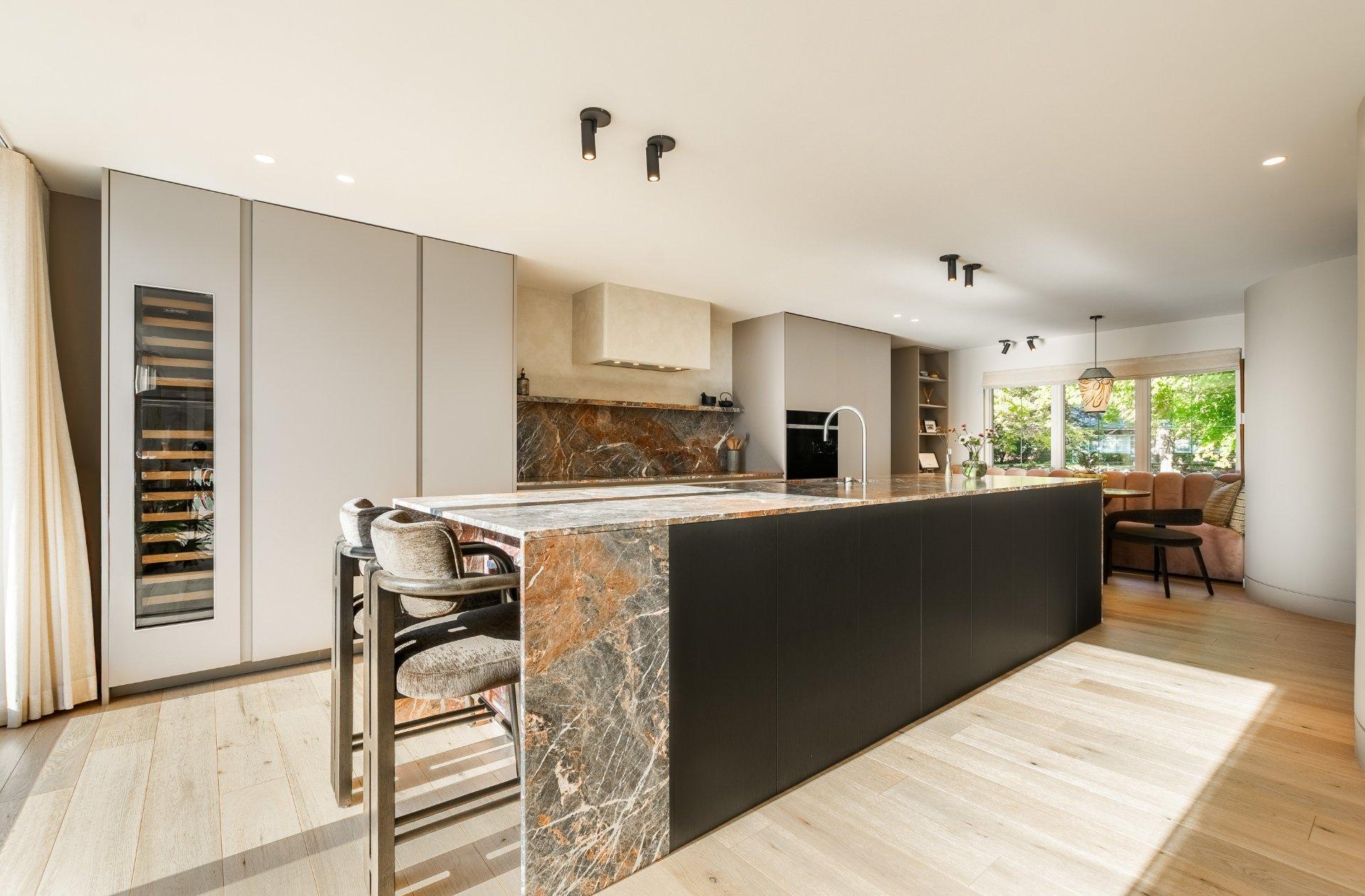 









2085


Rue de la Régence

,
Saint-Bruno-de-Montarville,




QC
J3V4B8

