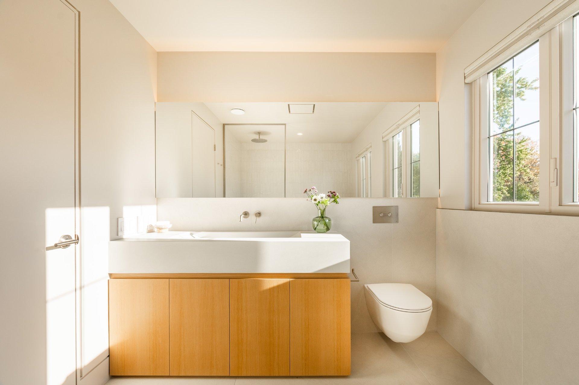 









2085


Rue de la Régence

,
Saint-Bruno-de-Montarville,




QC
J3V4B8

