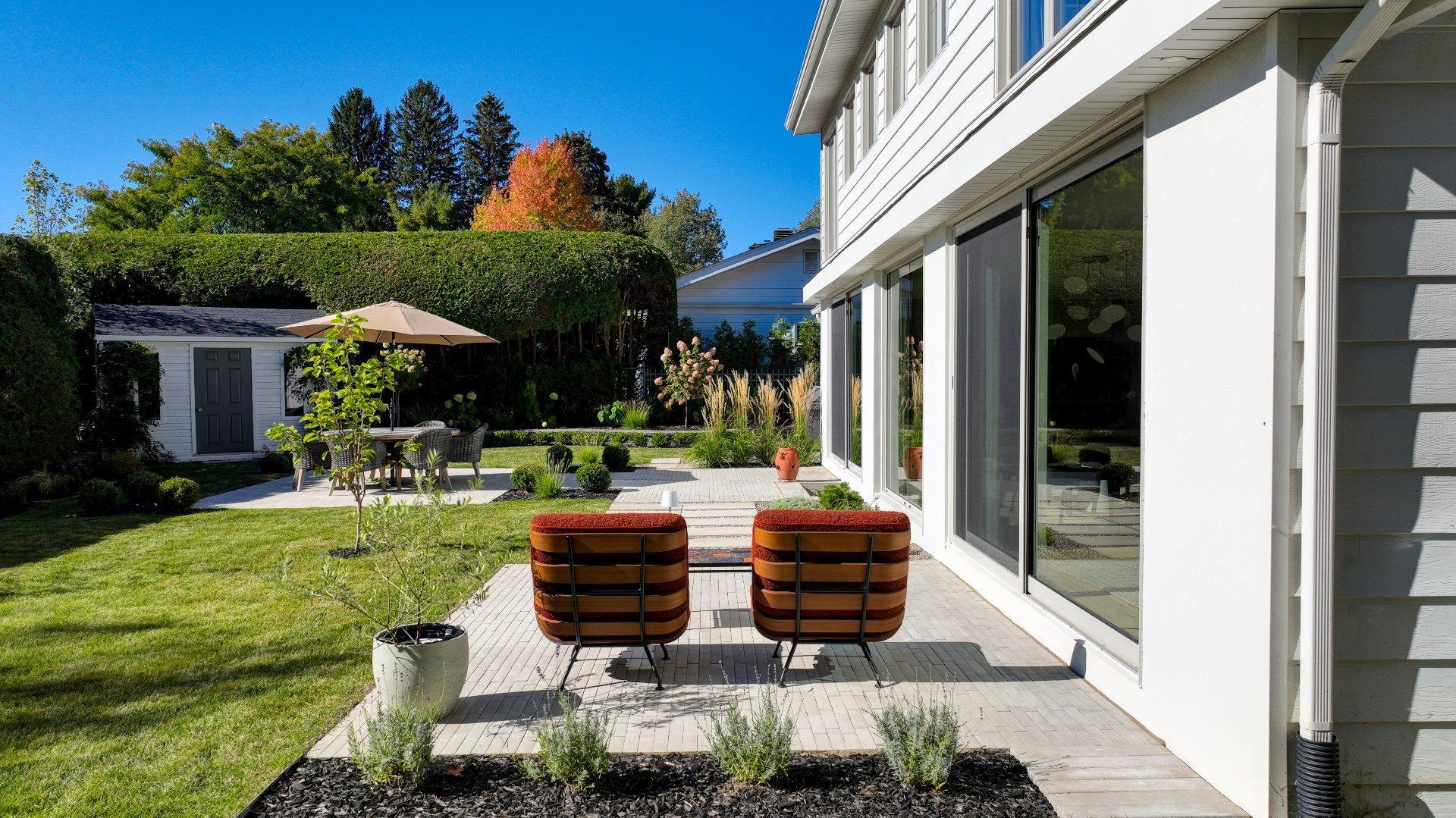 









2085


Rue de la Régence

,
Saint-Bruno-de-Montarville,




QC
J3V4B8

