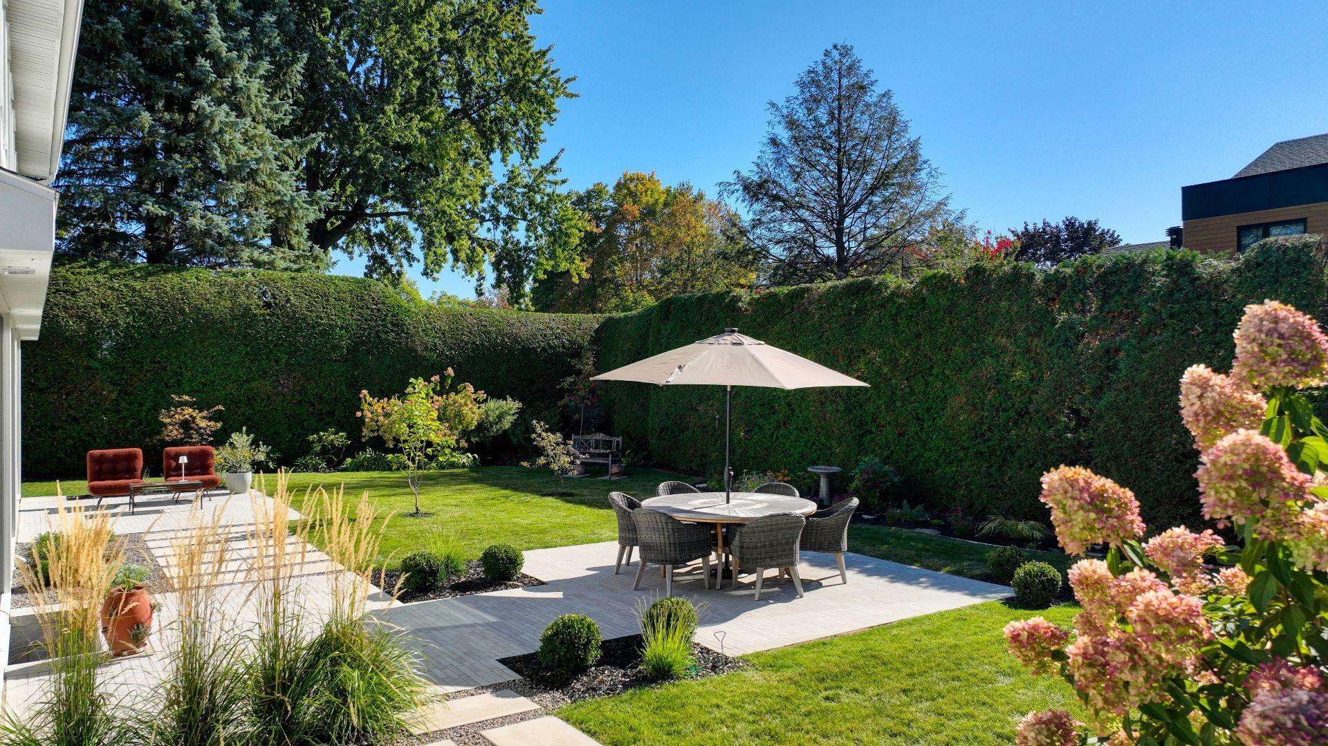 









2085


Rue de la Régence

,
Saint-Bruno-de-Montarville,




QC
J3V4B8

